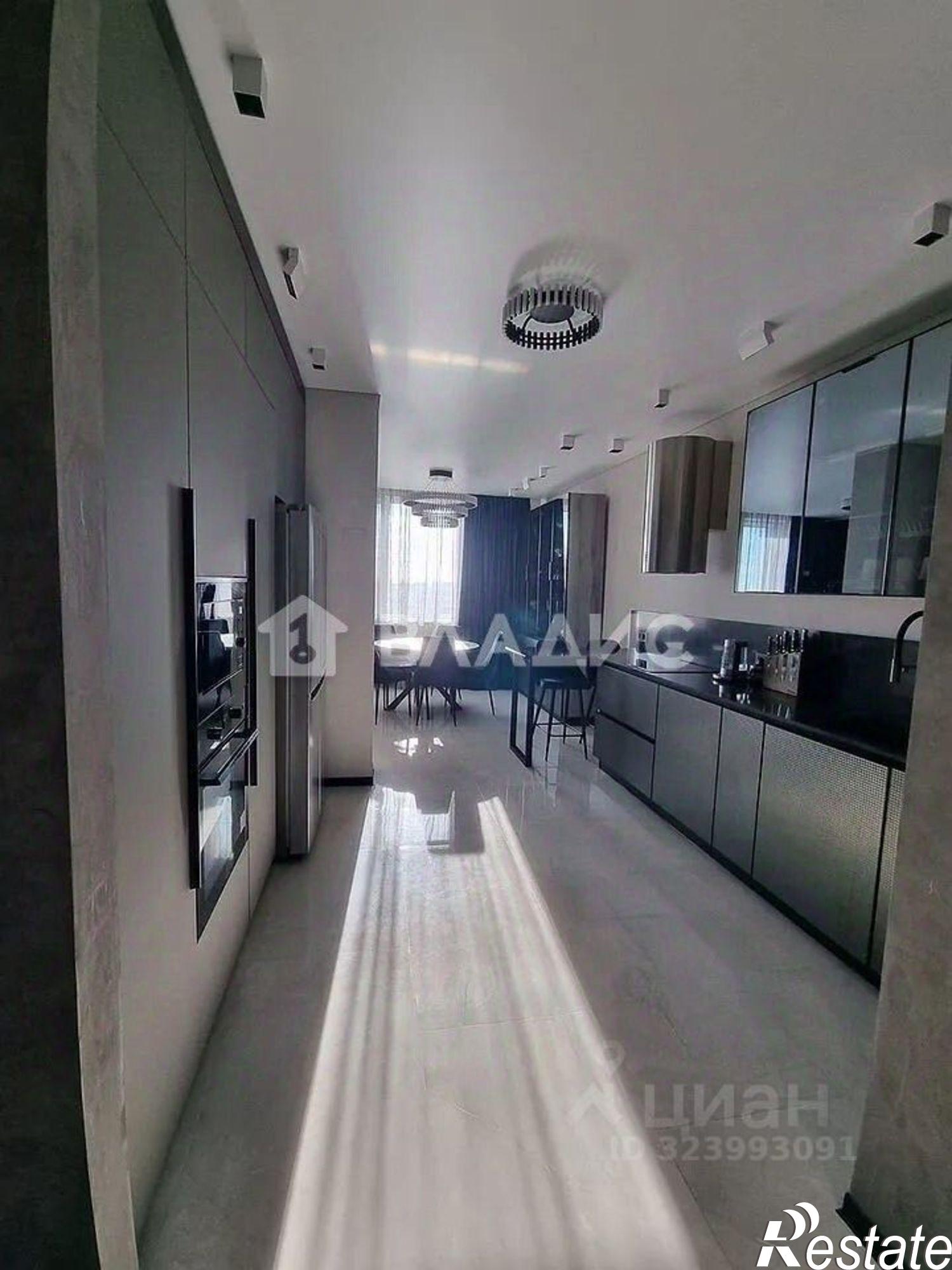 Купить квартиру за 35 700 000 рублей на Красноармейская улица, 94/92