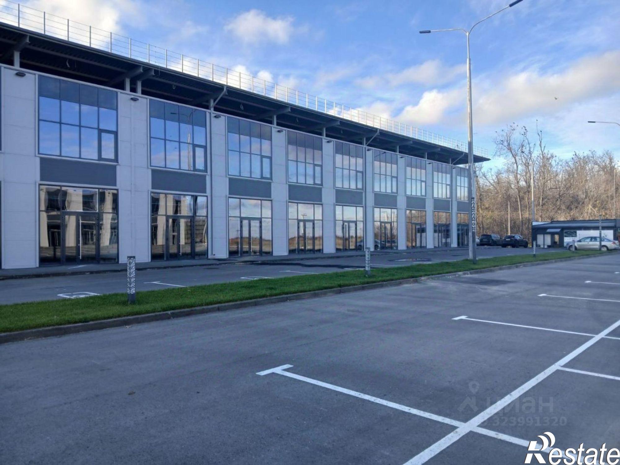 Купить торговое помещение за 24 500 000 рублей на пр-кт Шолохова, 1