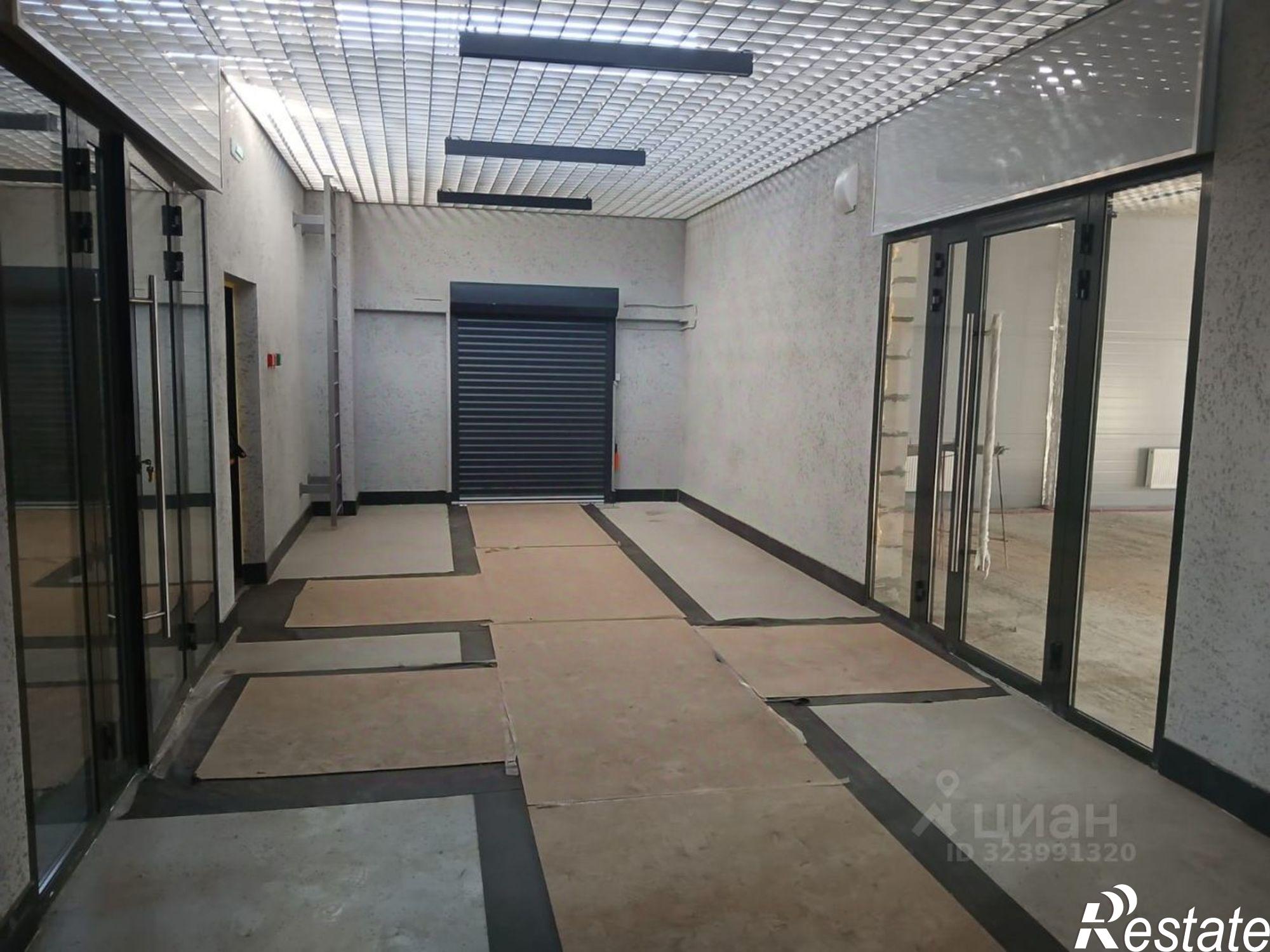 Купить торговое помещение за 24 500 000 рублей на пр-кт Шолохова, 1