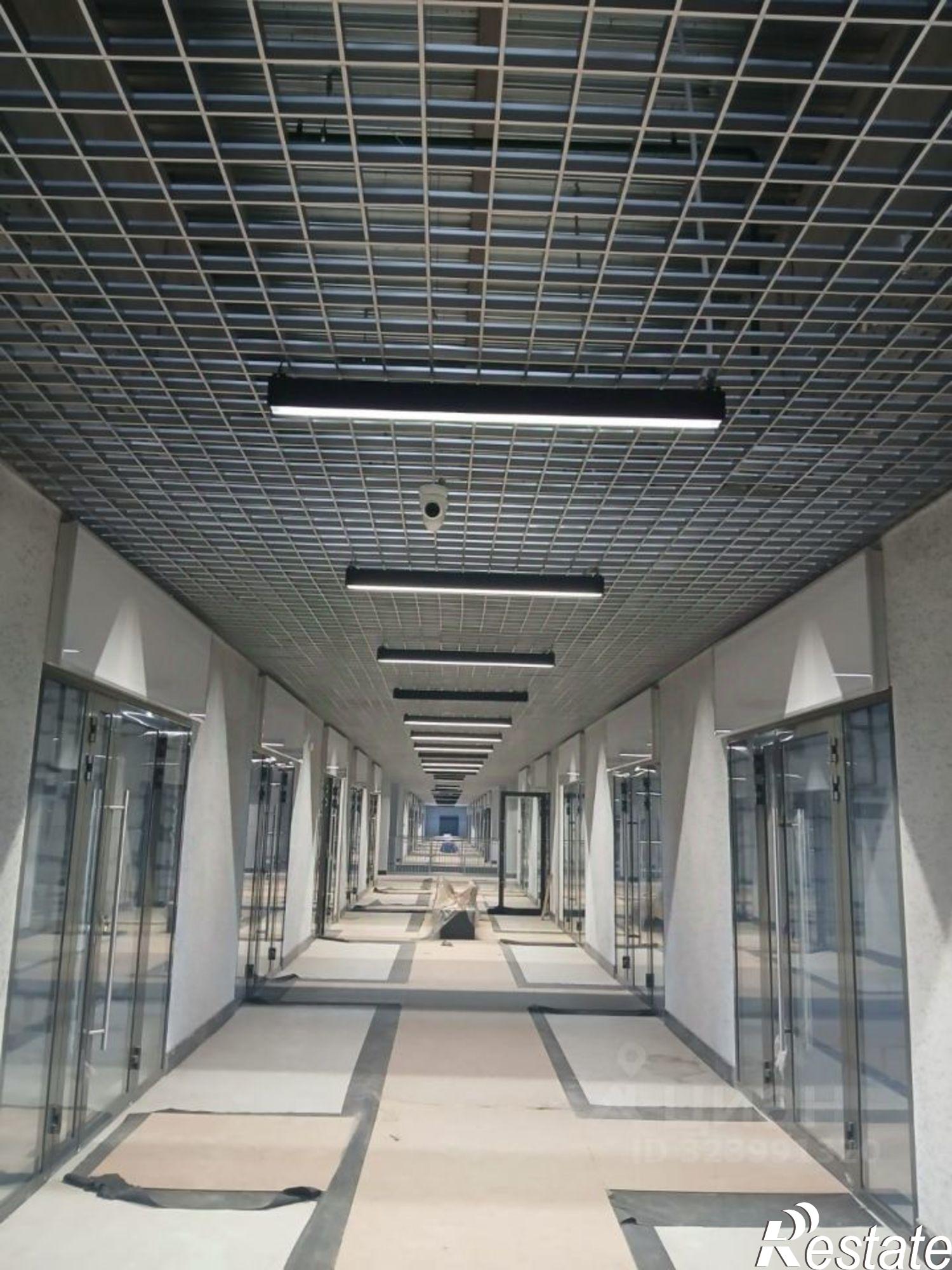 Купить торговое помещение за 24 500 000 рублей на пр-кт Шолохова, 1