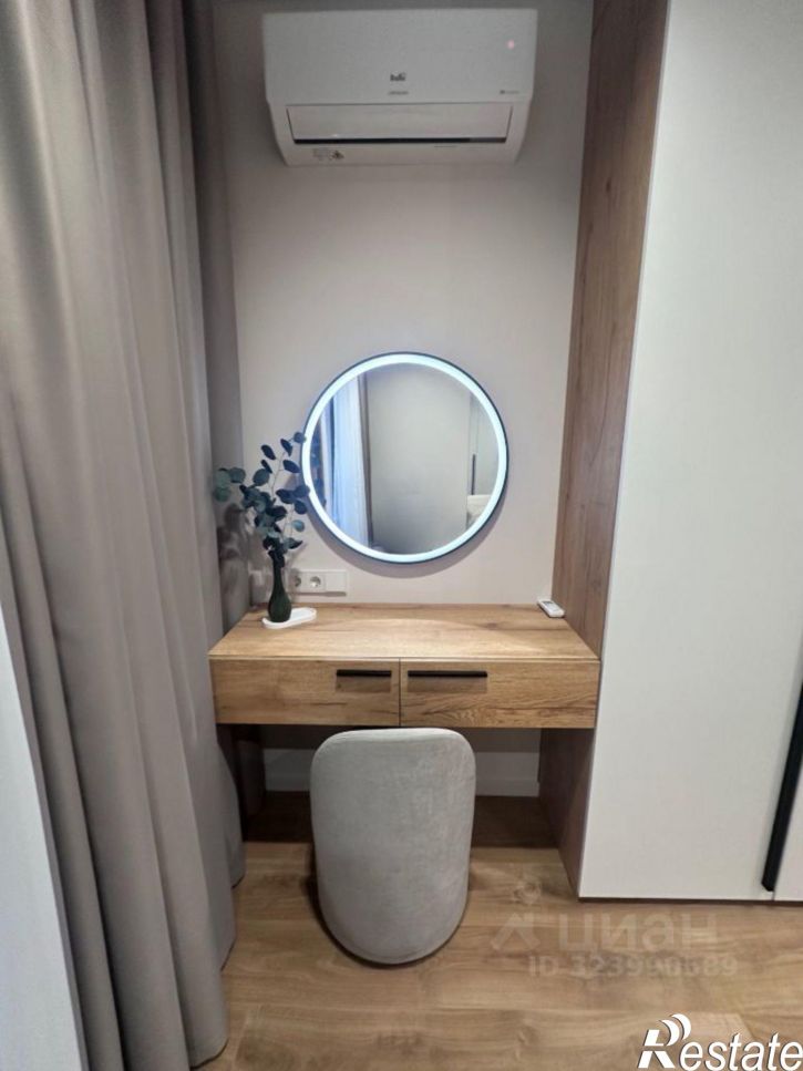 3-комн квартира улица Мечникова, 110 с2,  д. 110 с2