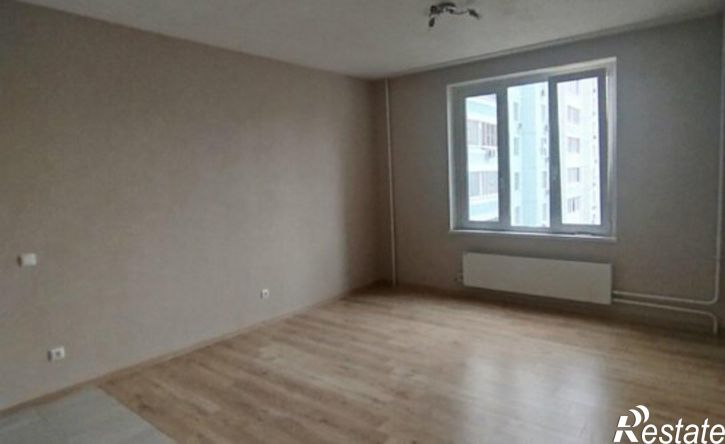 2-комн квартира улица Жданова, 15,  д. 15