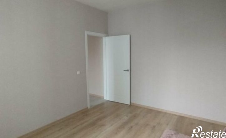 2-комн квартира улица Жданова, 15,  д. 15