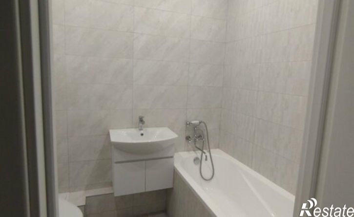 2-комн квартира улица Жданова, 15,  д. 15