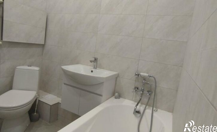 2-комн квартира улица Жданова, 15,  д. 15