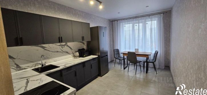 2-комн квартира Школьная улица, 21,  д. 21