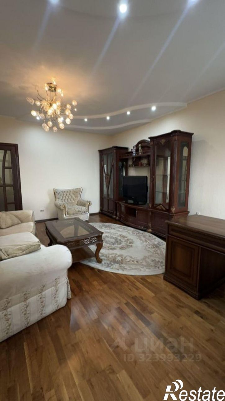 2-комн квартира улица Максима Горького, 123,  д. 123