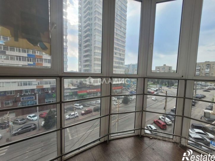 2-комн квартира улица Максима Горького, 15,  д. 15