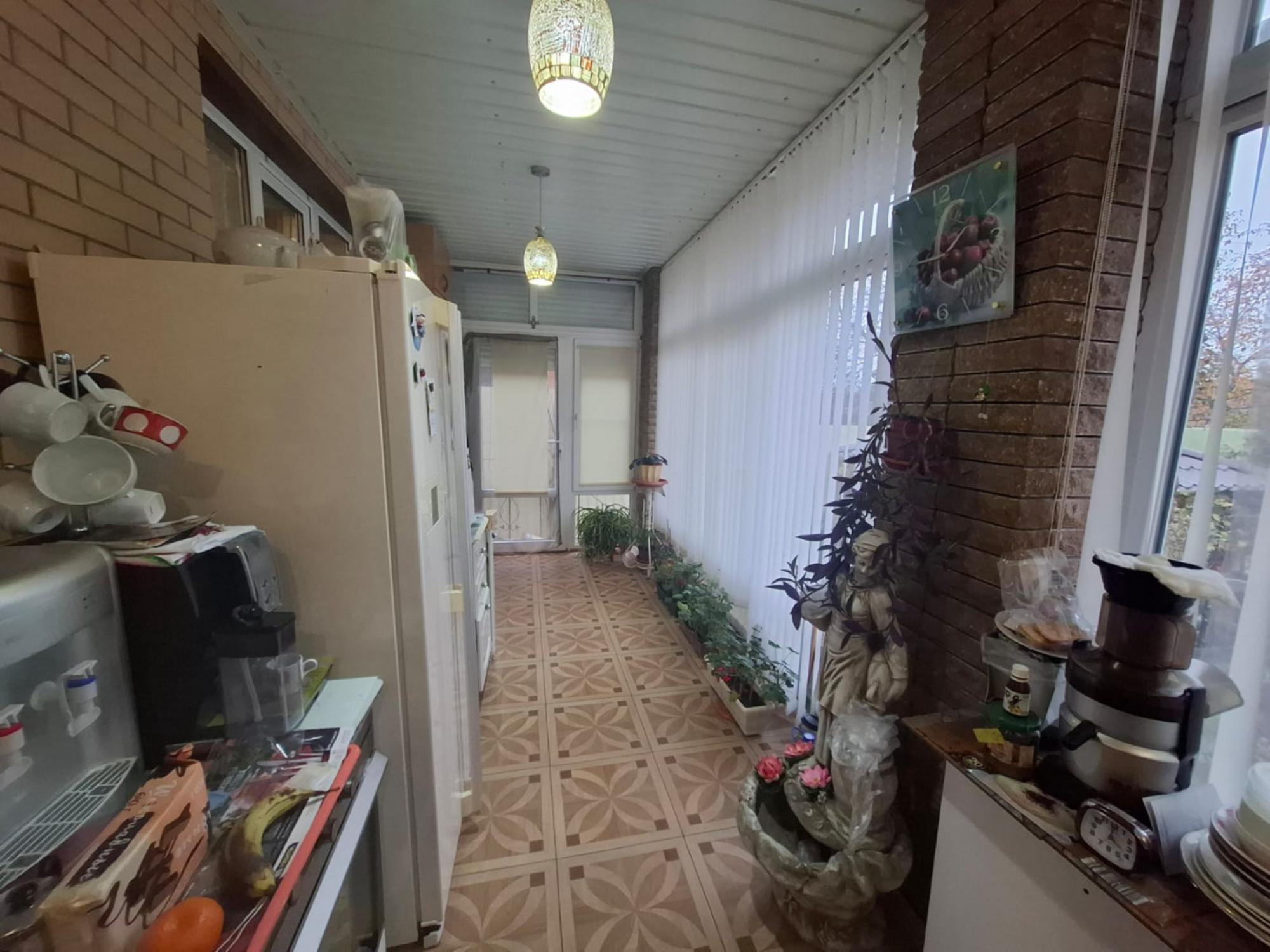 Купить дачу, дом, коттедж за 10 500 000 рублей на Магистральная ул.