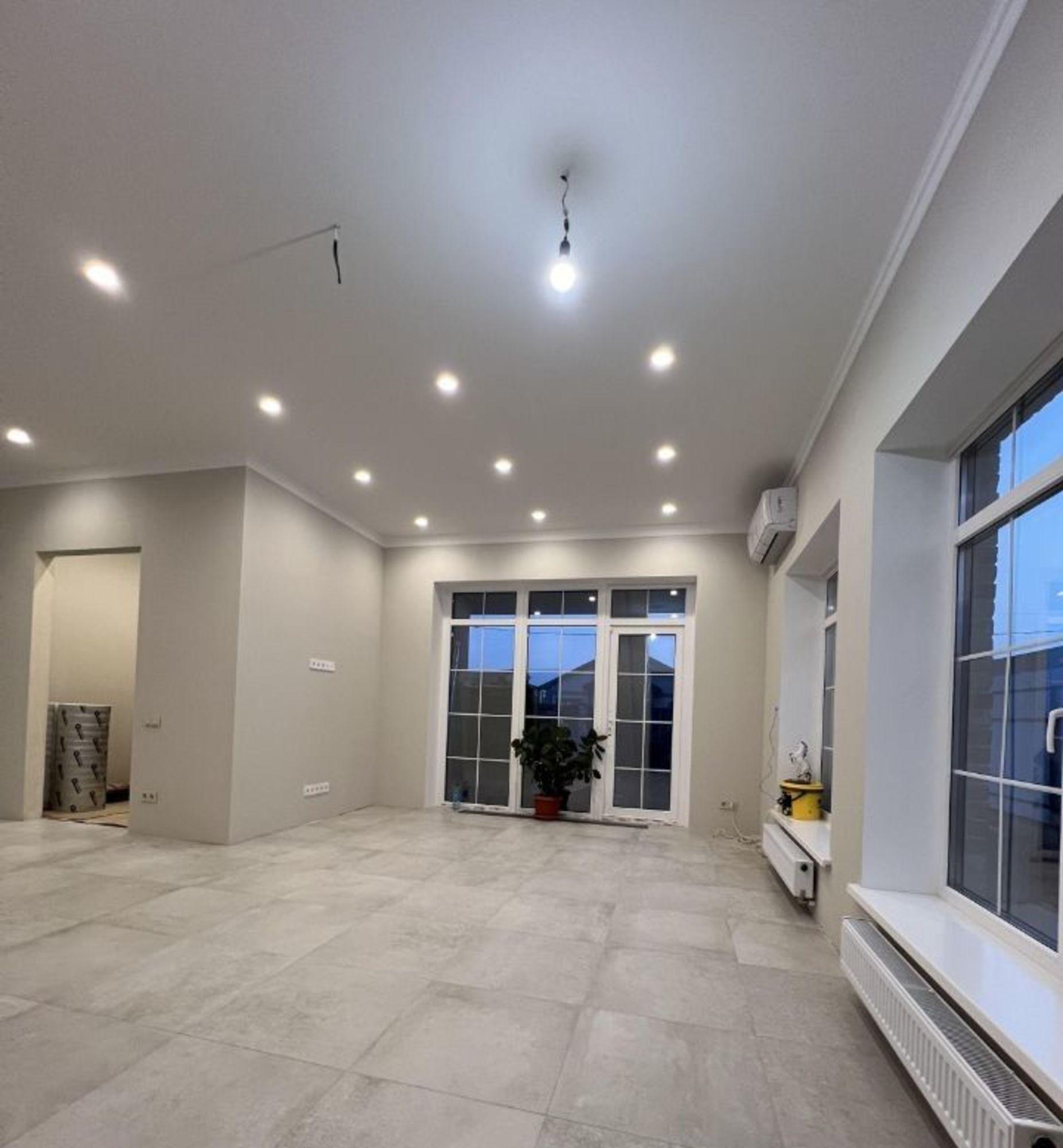 Купить дачу, дом, коттедж за 40 000 000 рублей на Омская ул