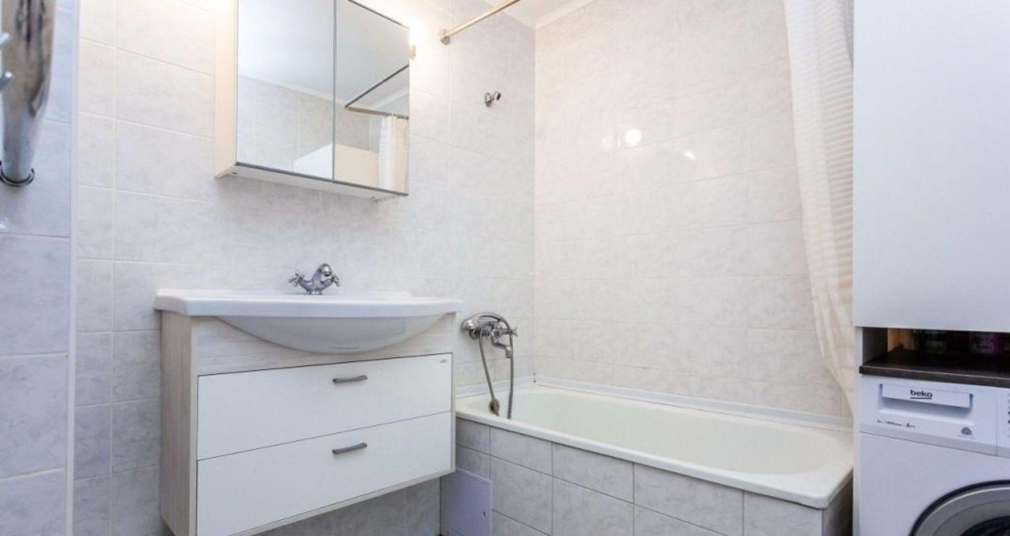 Купить квартиру за 5 500 000 рублей на Андреева пер, 17