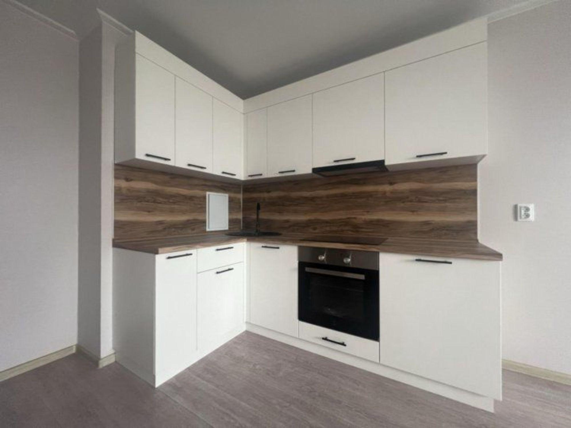 Купить студию за 2 900 000 рублей на Висаитова ул, 3