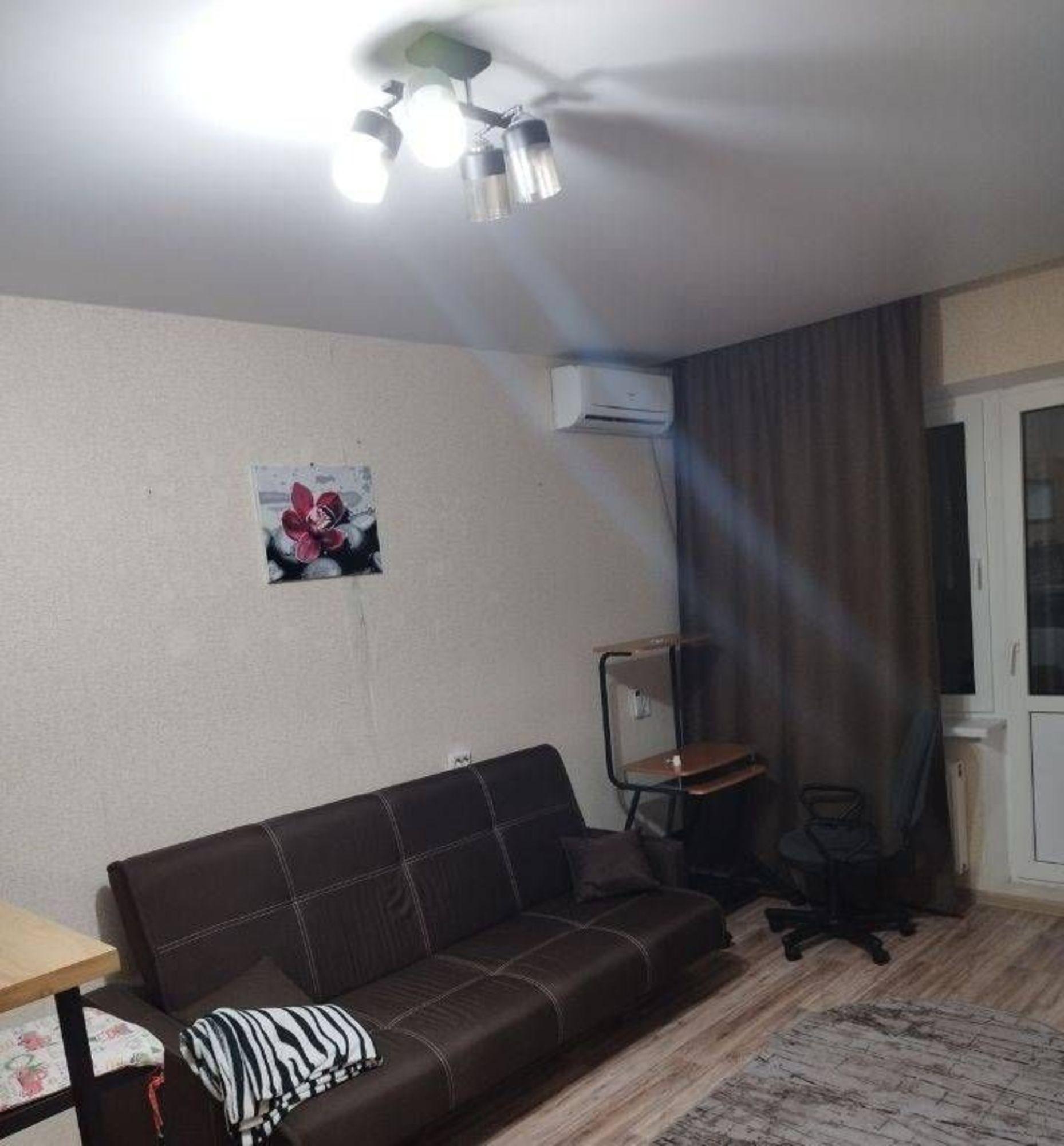 Сдать студию за 18 000 рублей на Андреева пер, 8