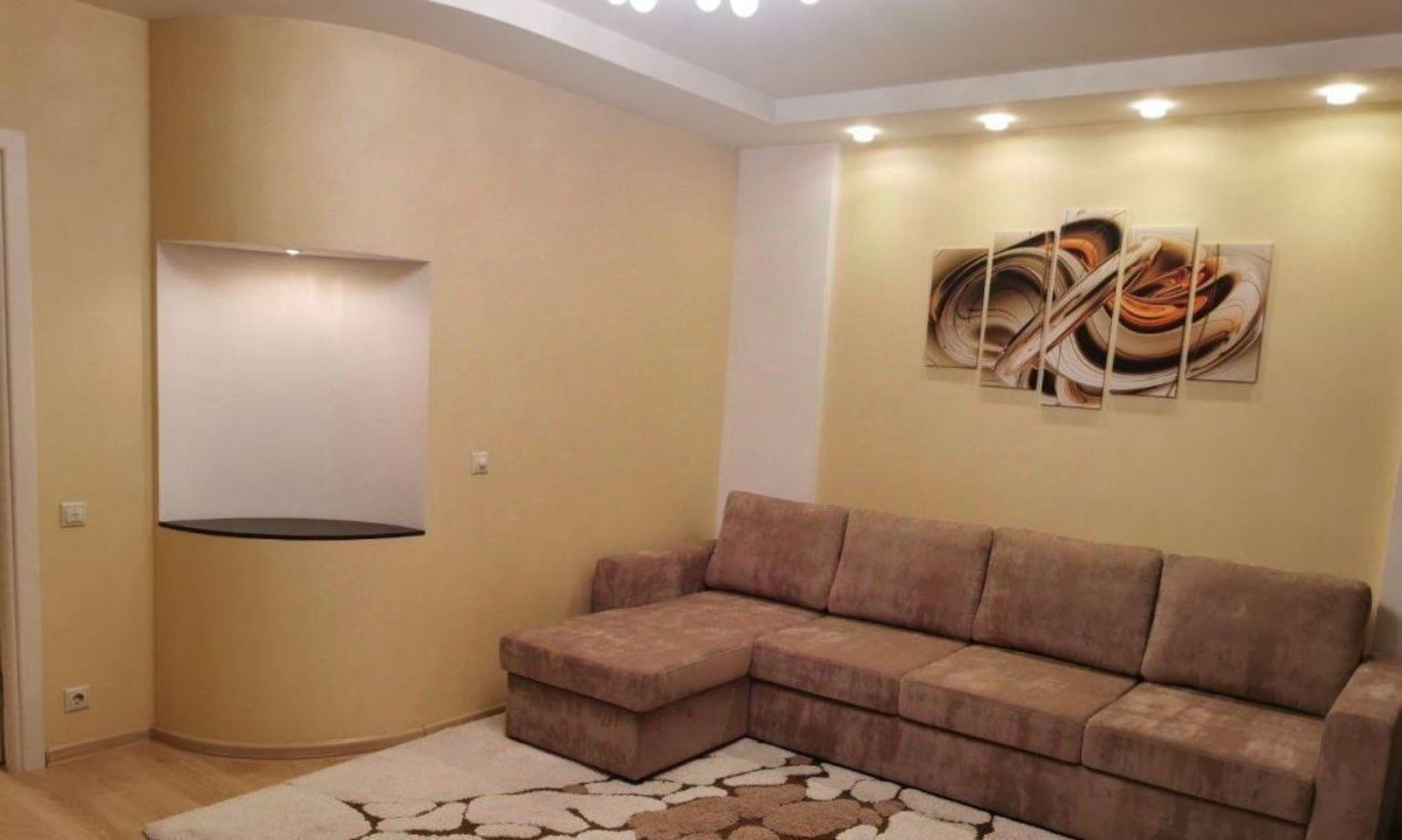 Сдать квартиру за 75 000 рублей на Петрашевского ул, 36