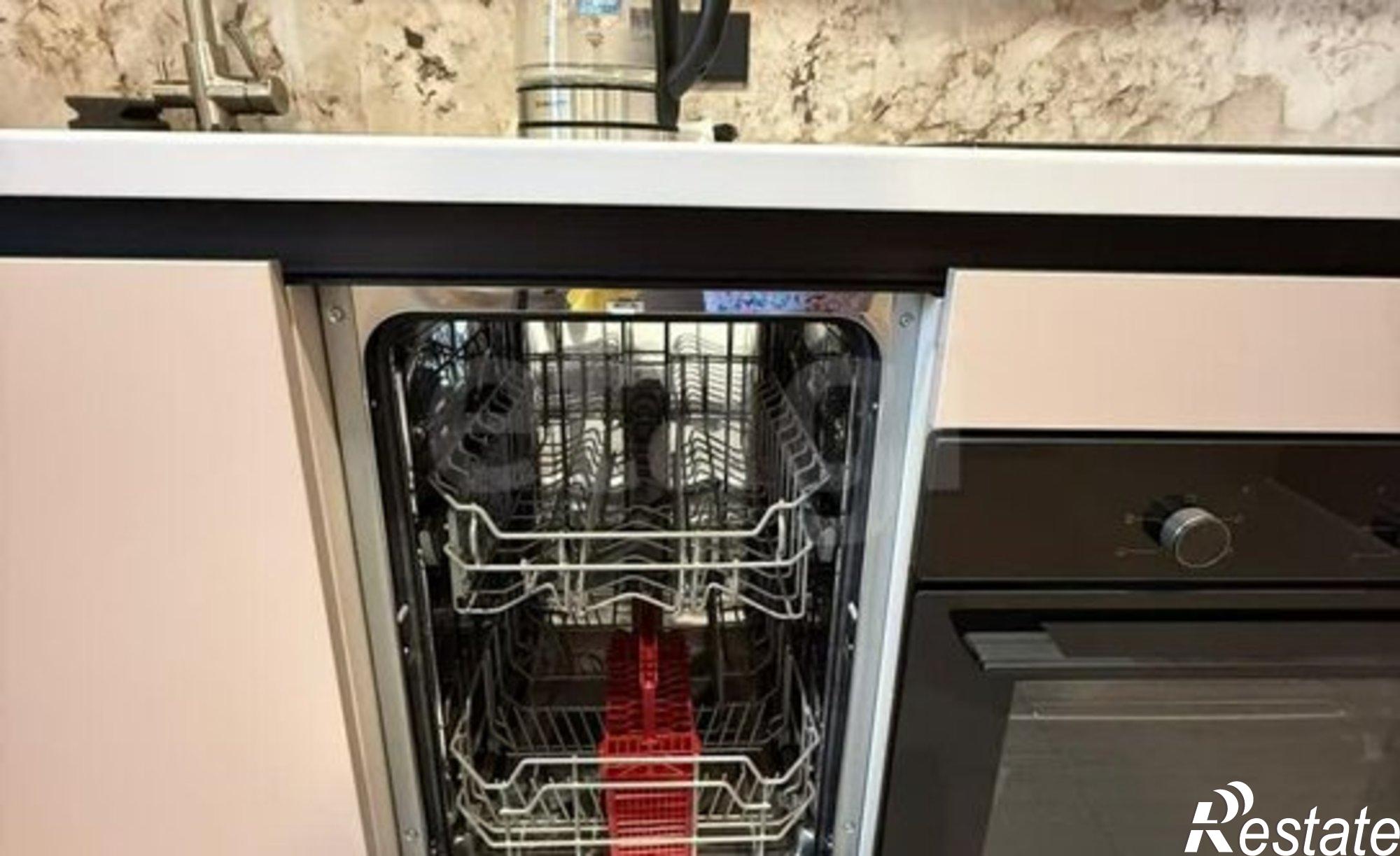 Купить квартиру за 9 200 000 рублей на Университетский переулок, 137 с2