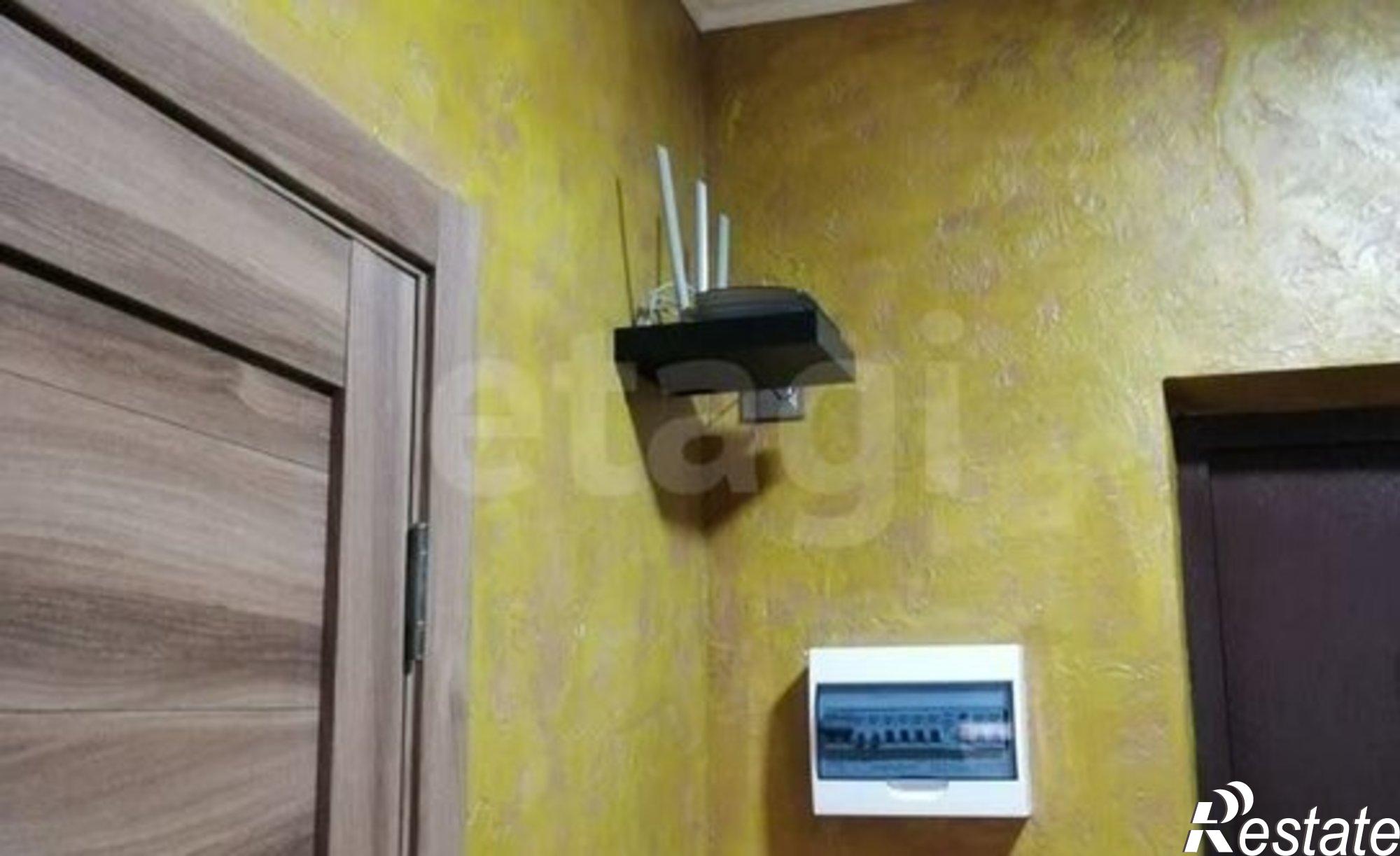 Купить квартиру за 7 110 000 рублей на Доломановский пер, 124 1