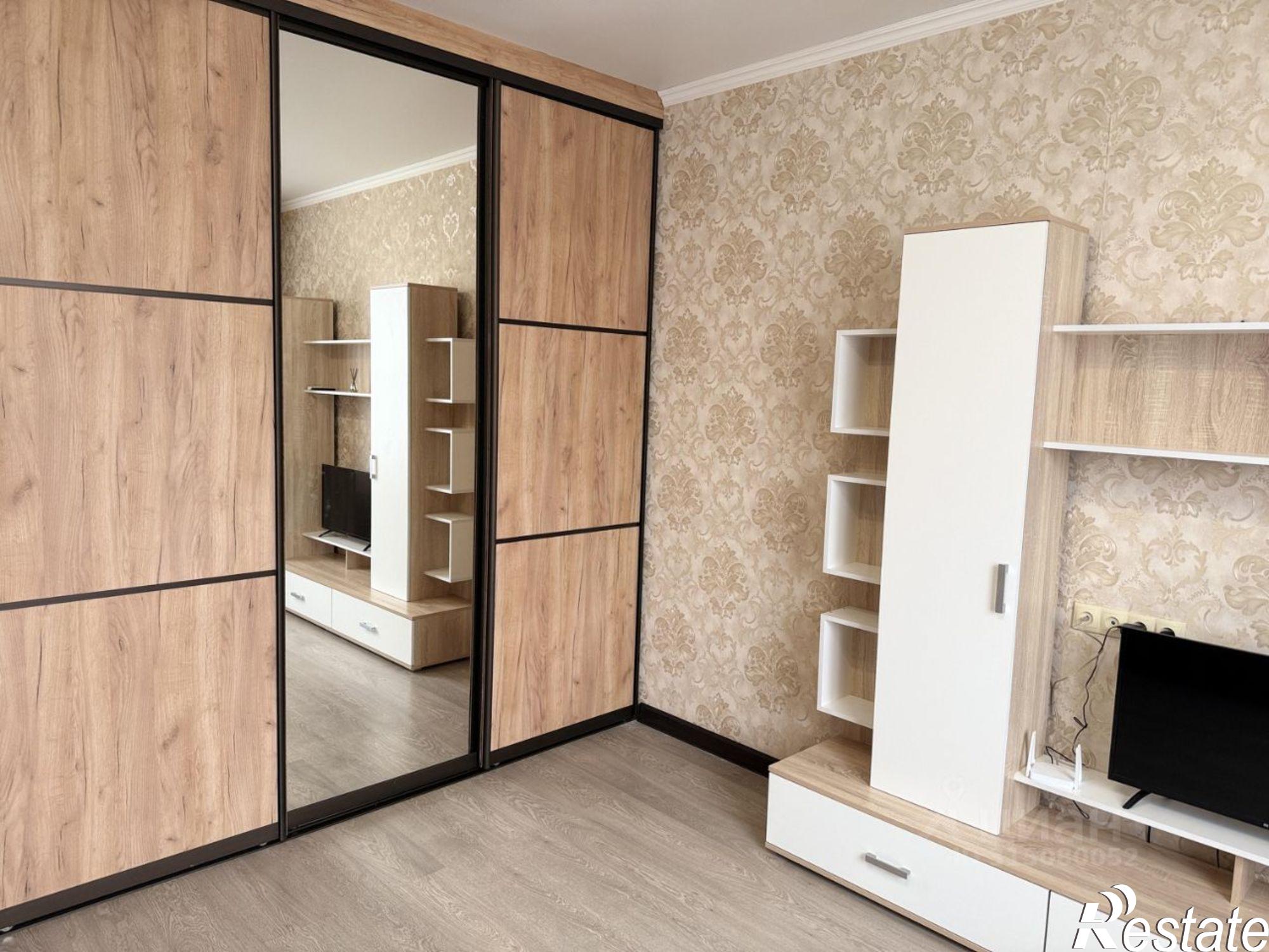 Сдать квартиру за 30 000 рублей на ул Ткачева, 32