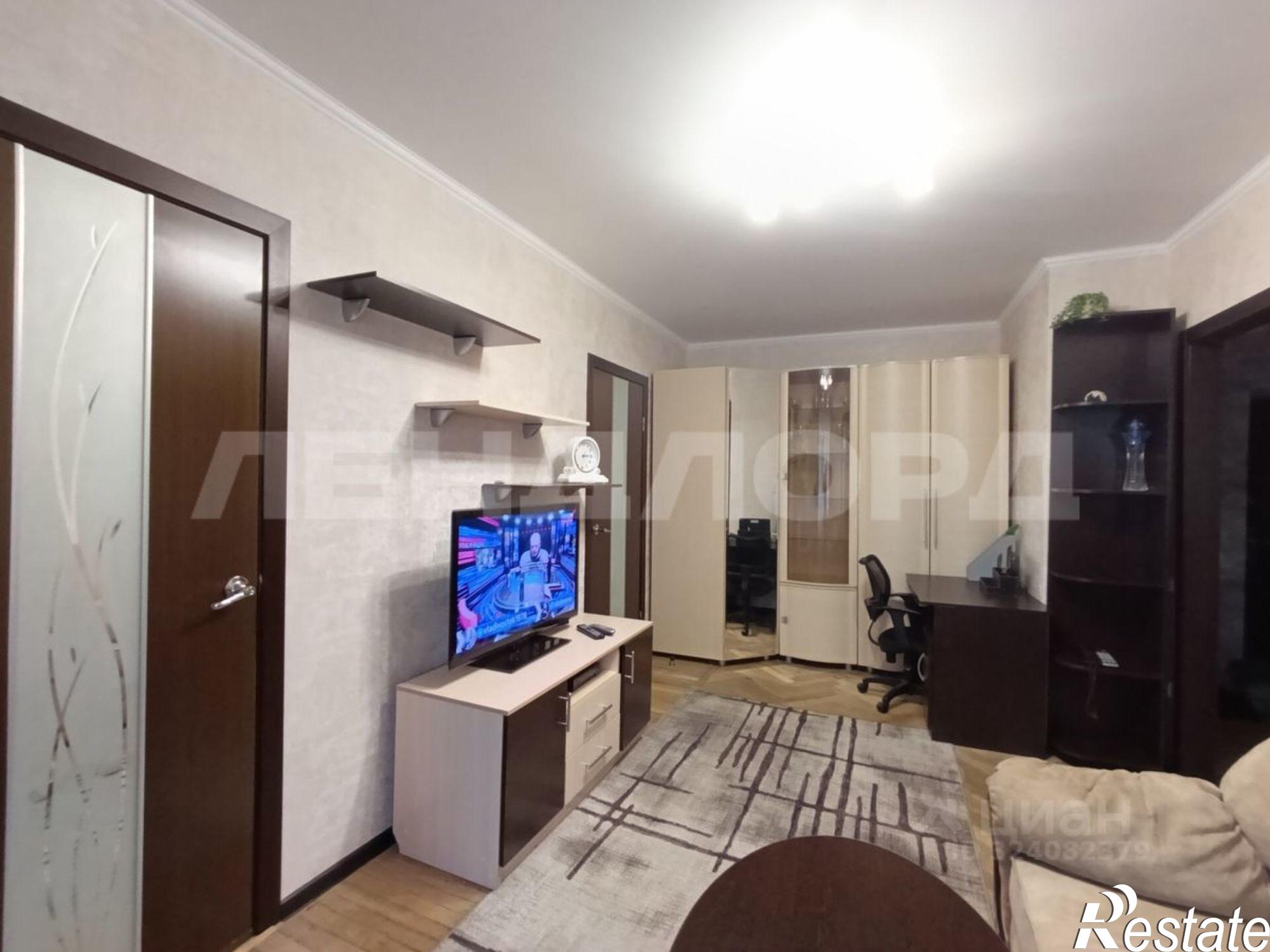 Сдать квартиру за 25 000 рублей на ул Оганова, 3/1