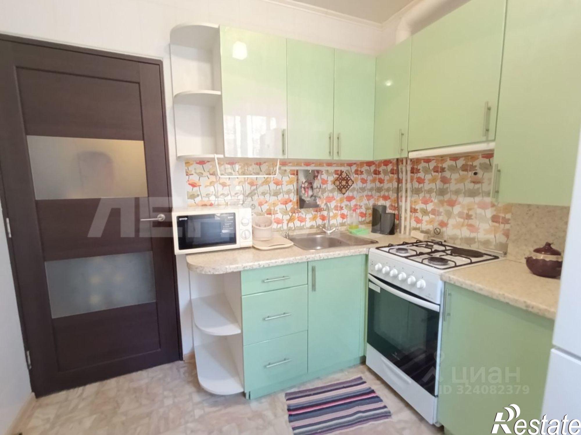 Сдать квартиру за 25 000 рублей на ул Оганова, 3/1