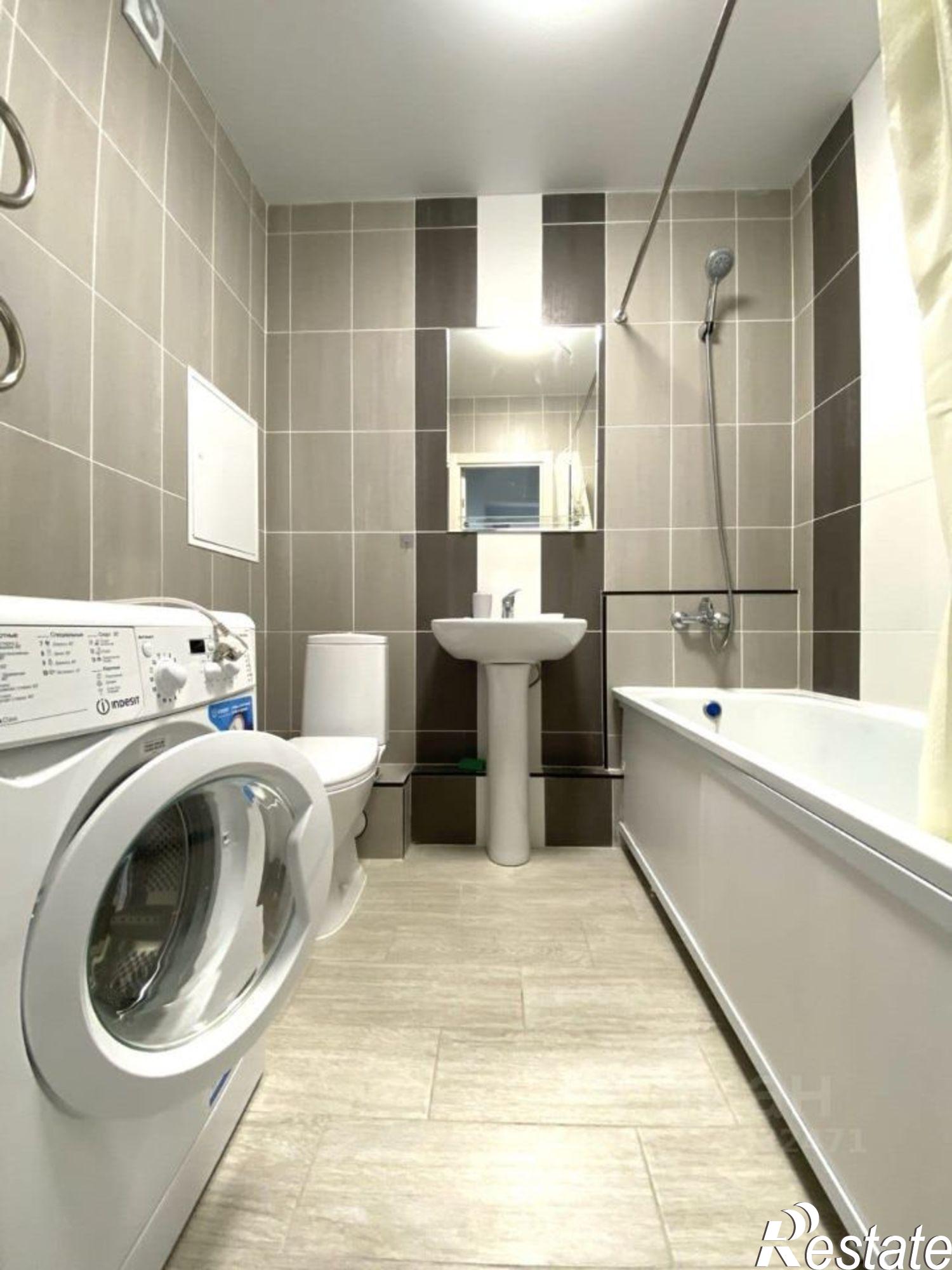 Сдать квартиру за 24 000 рублей на ул Еременко, 66е