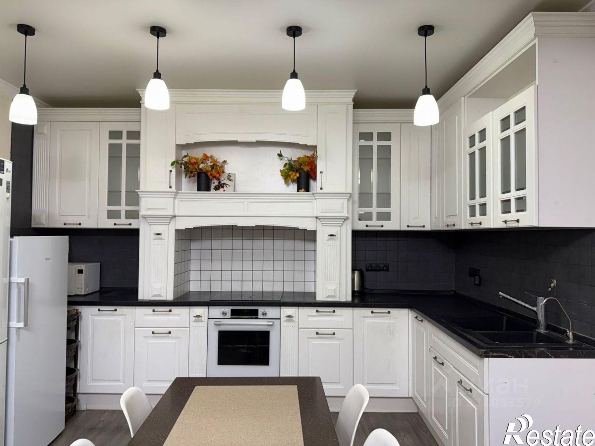 Купить дачу, дом, коттедж за 9 000 000 рублей на Подгорная улица, 7