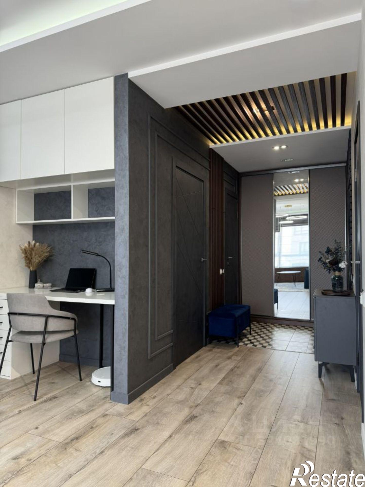 Купить квартиру за 19 900 000 рублей на Доломановский пер, 19