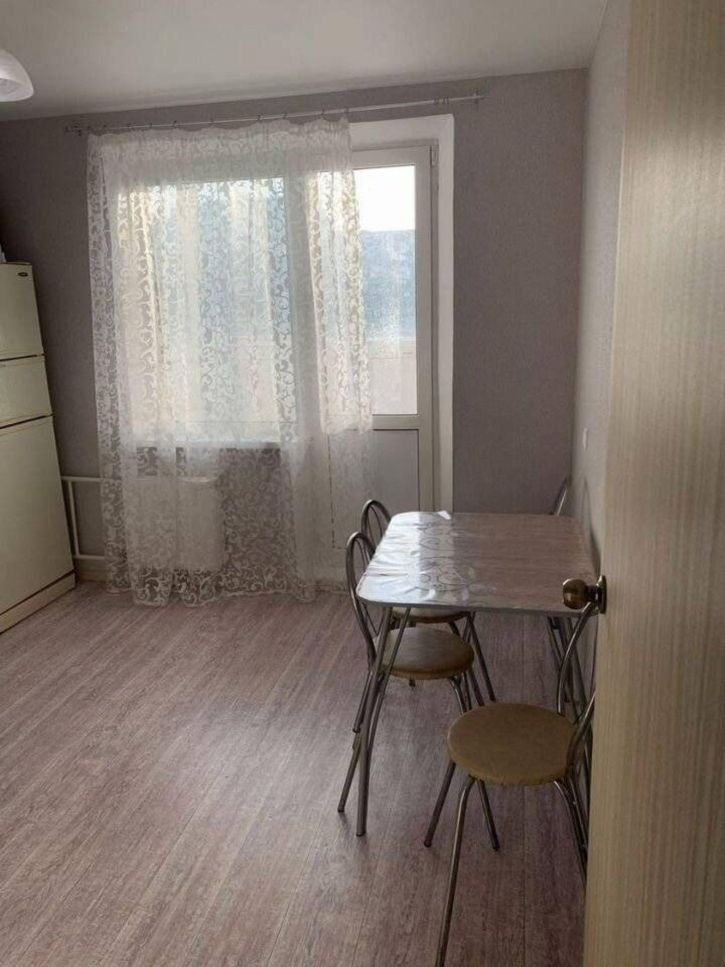 1-комн квартира Висаитова ул, 8