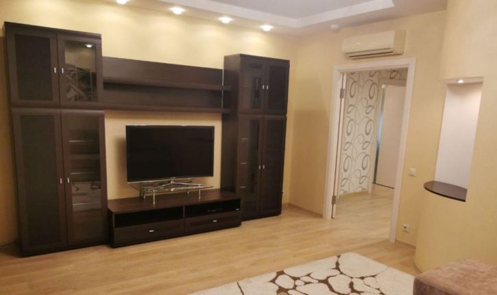 2-комн квартира Петрашевского ул, 36