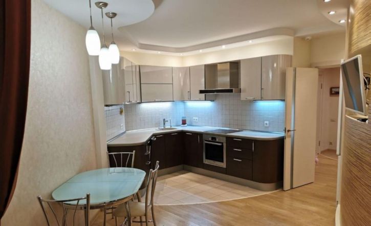 2-комн квартира Петрашевского ул, 36