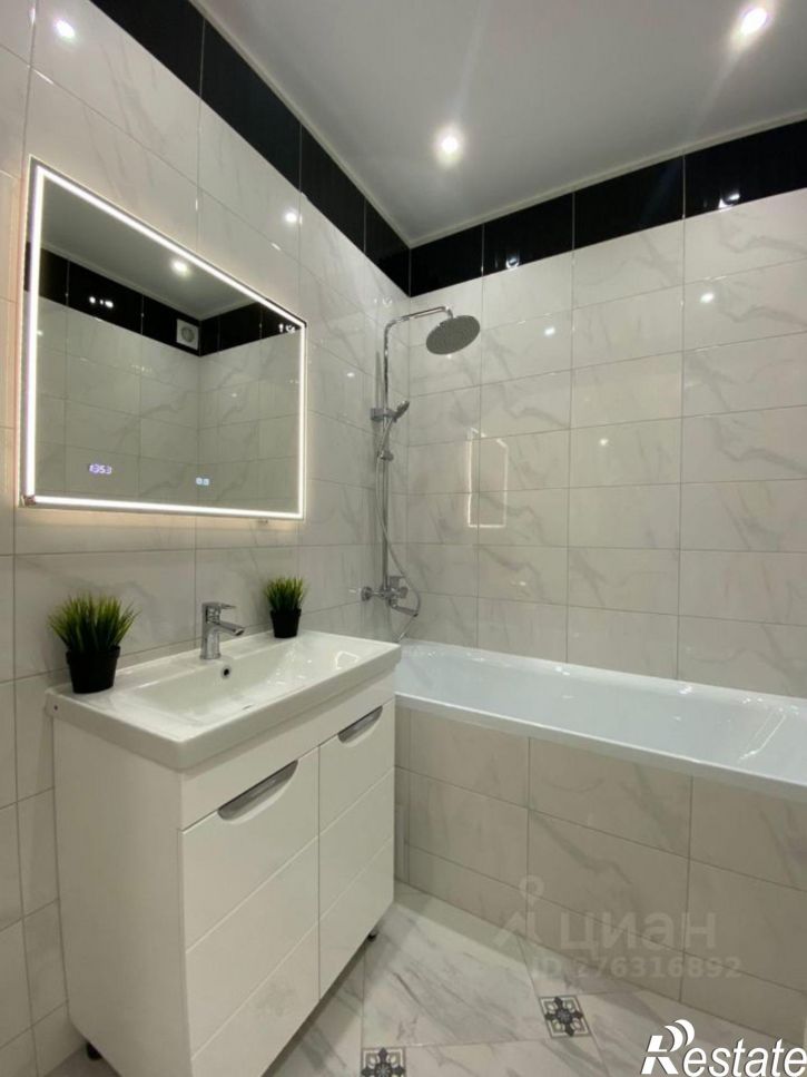 2-комн квартира улица Ткачёва, 42с1