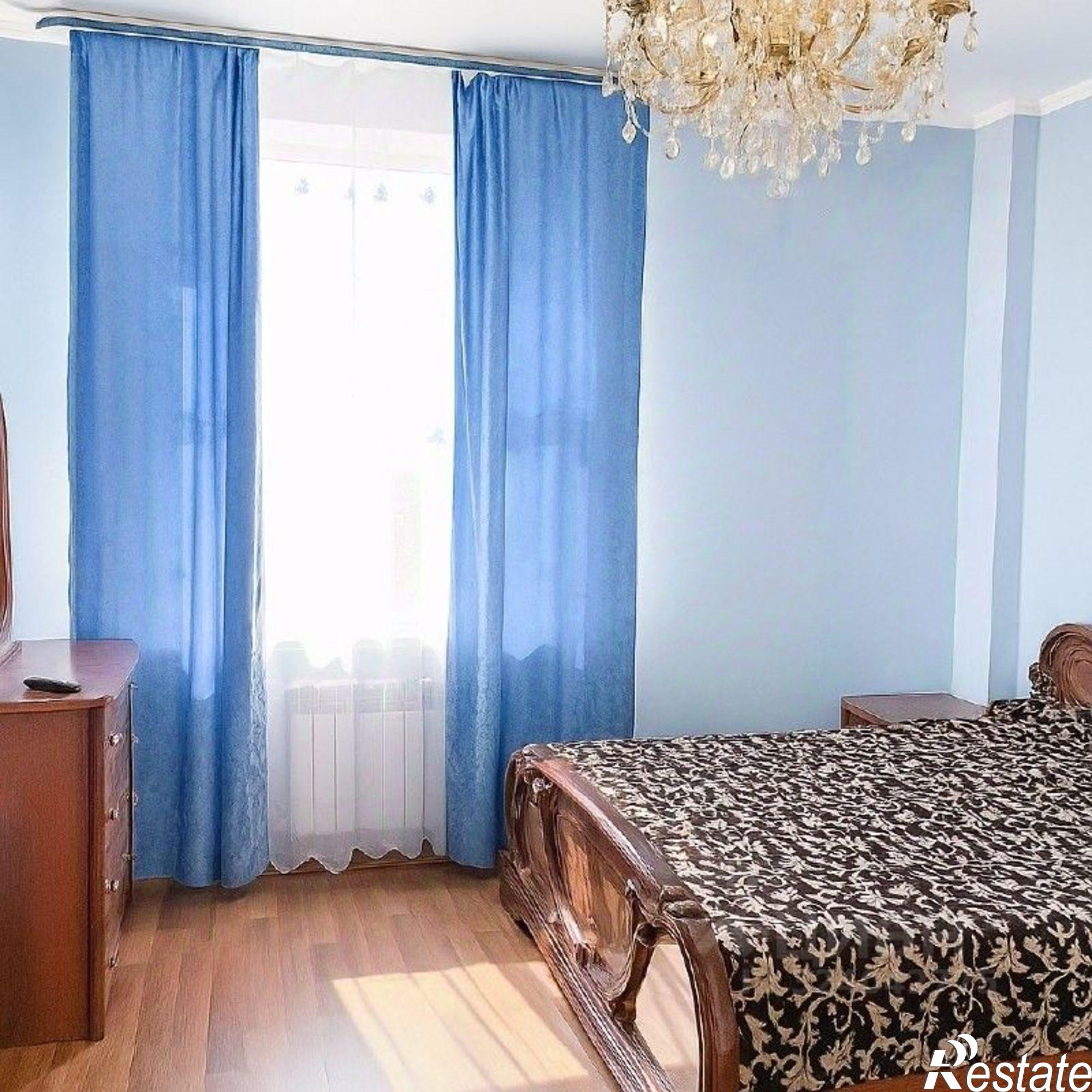 Сдать квартиру за 55 000 рублей на Красноармейская улица, 141/128