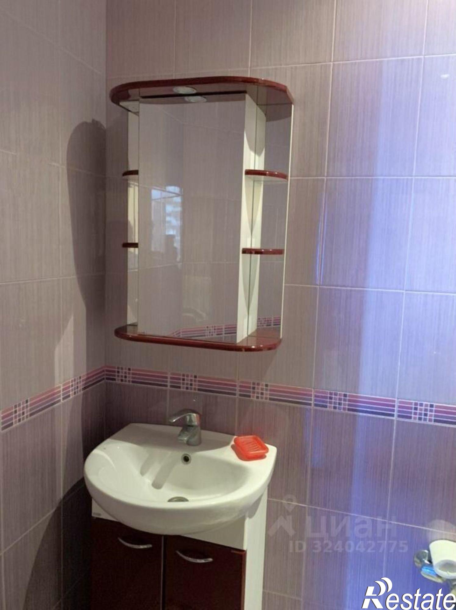 Сдать квартиру за 55 000 рублей на Красноармейская улица, 141/128