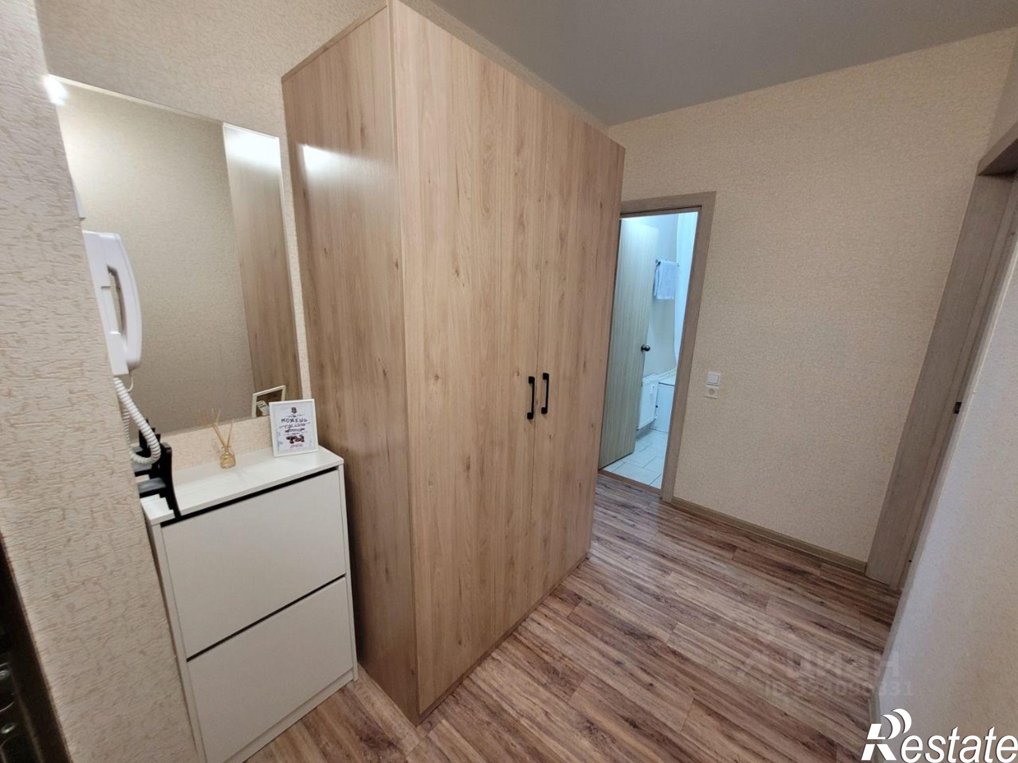 Сдать квартиру за 26 000 рублей на переулок Андреева, 8