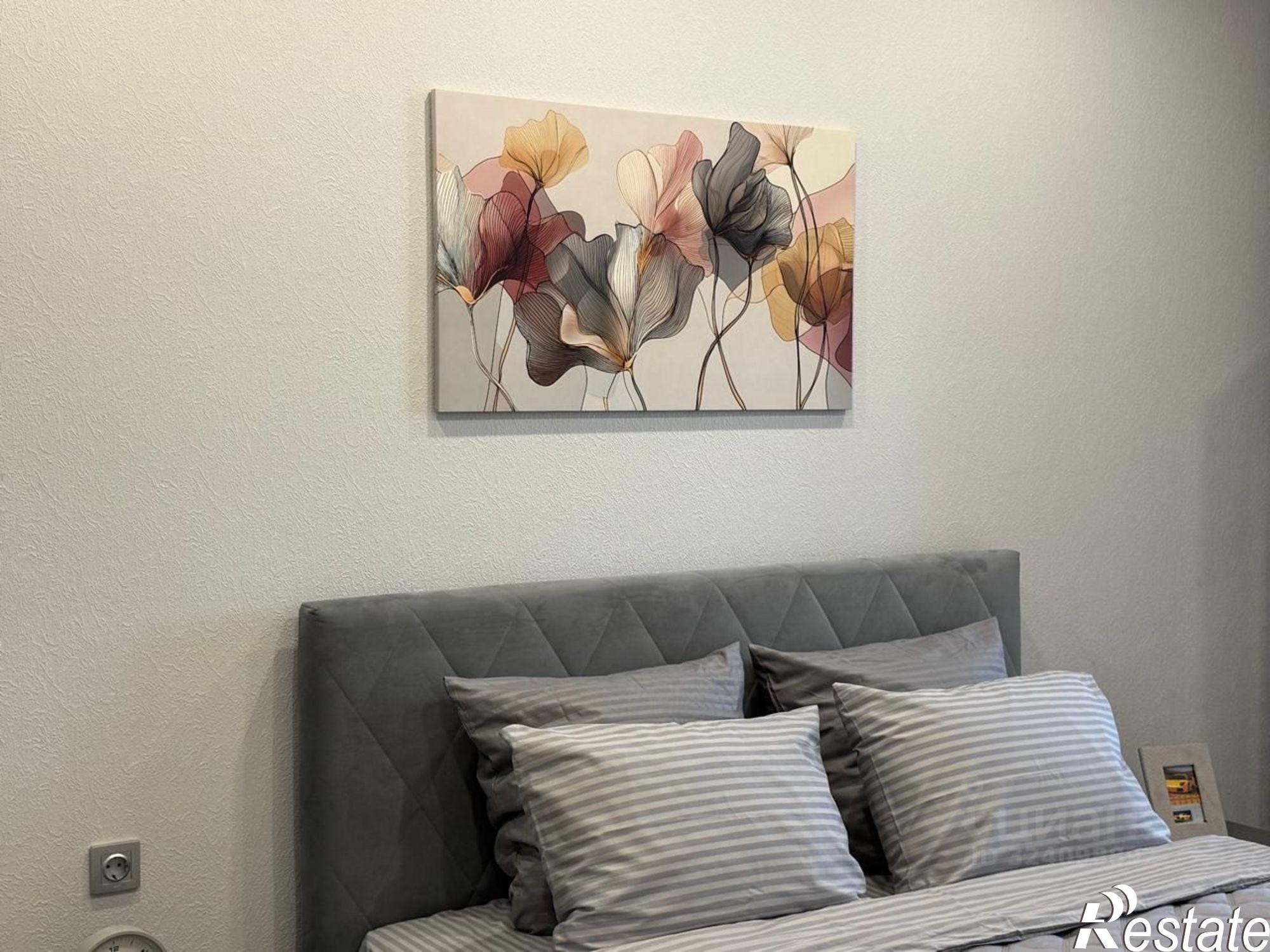 Сдать квартиру за 55 000 рублей на Красноармейская улица, 94/92