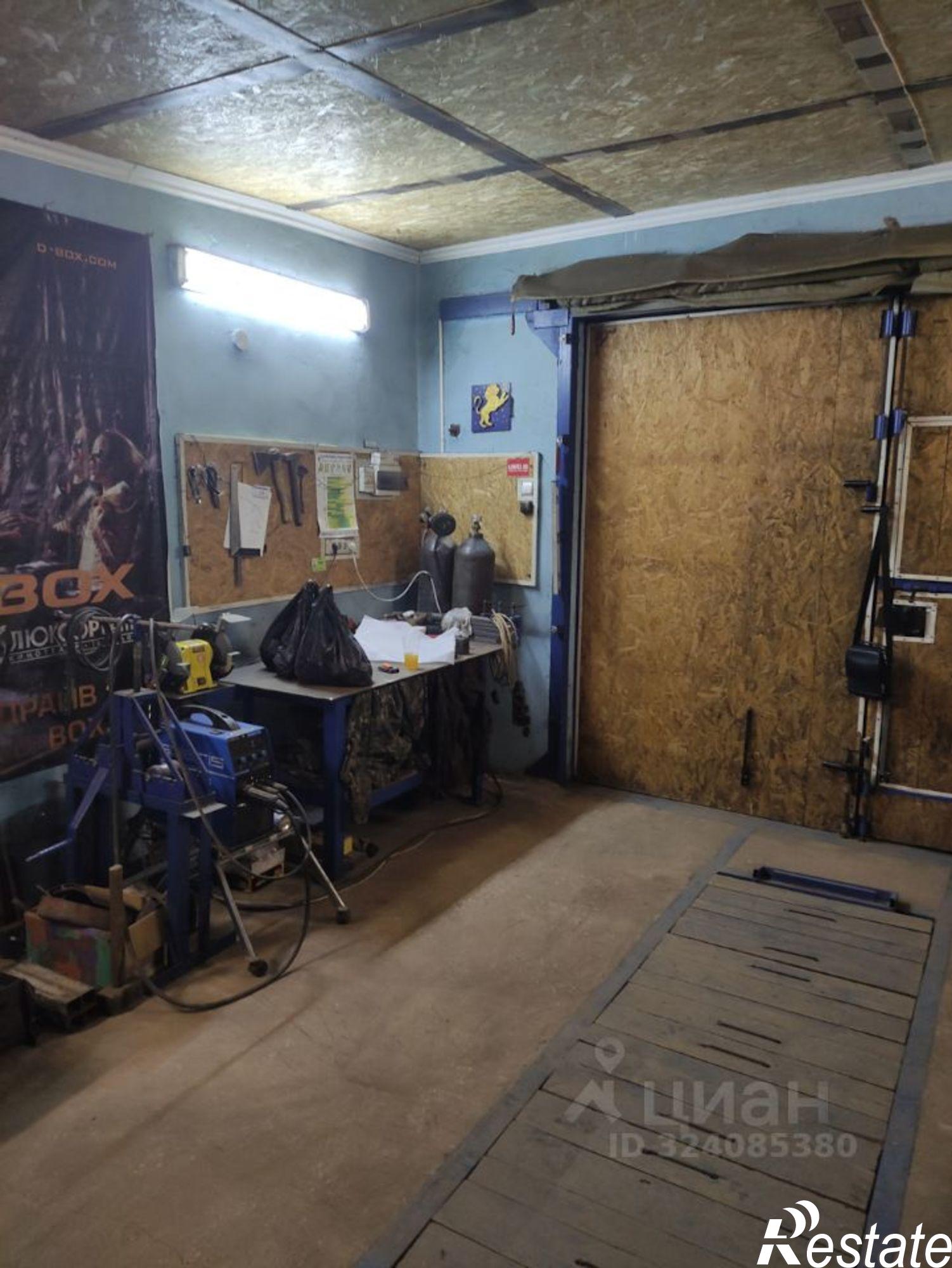 Сдать гараж, место в паркинге за 300 000 рублей на ул Портовая, 517А