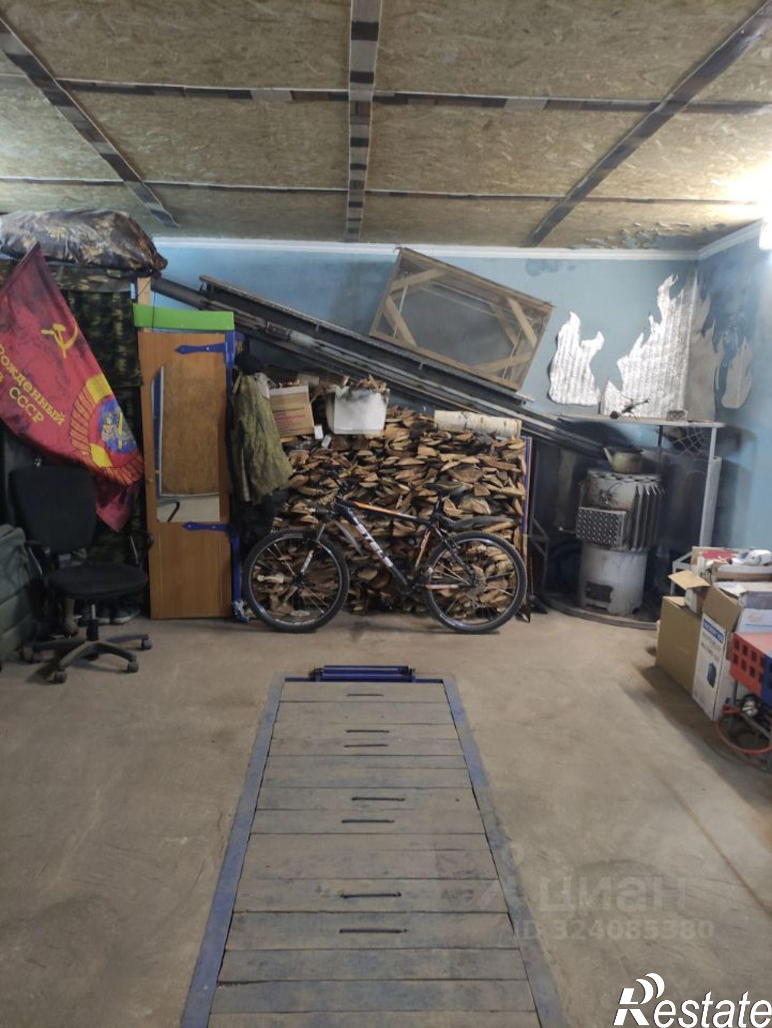 Сдать гараж, место в паркинге за 300 000 рублей на ул Портовая, 517А