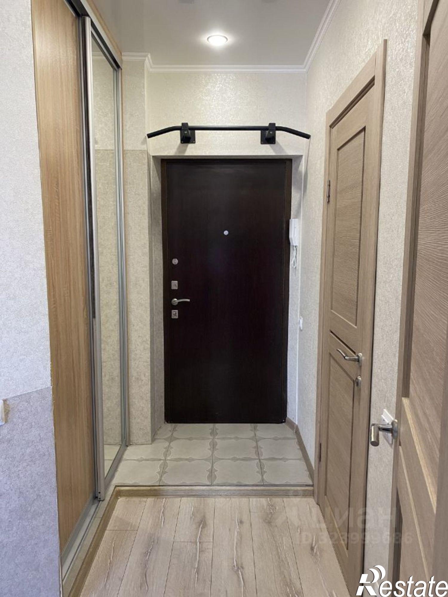 Сдать квартиру за 32 000 рублей на ул Малиновского, 76б/87а