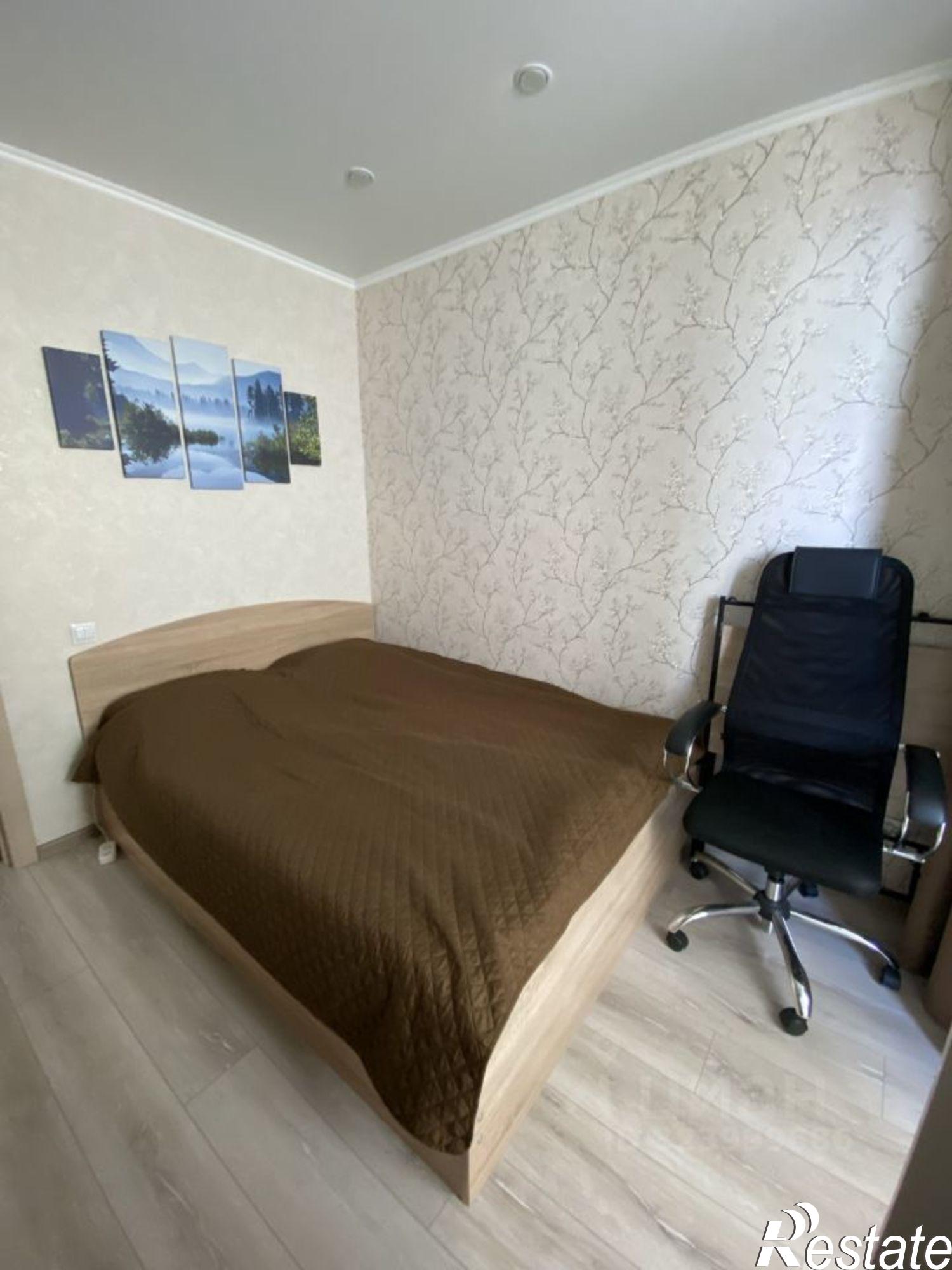 Сдать квартиру за 32 000 рублей на ул Малиновского, 76б/87а