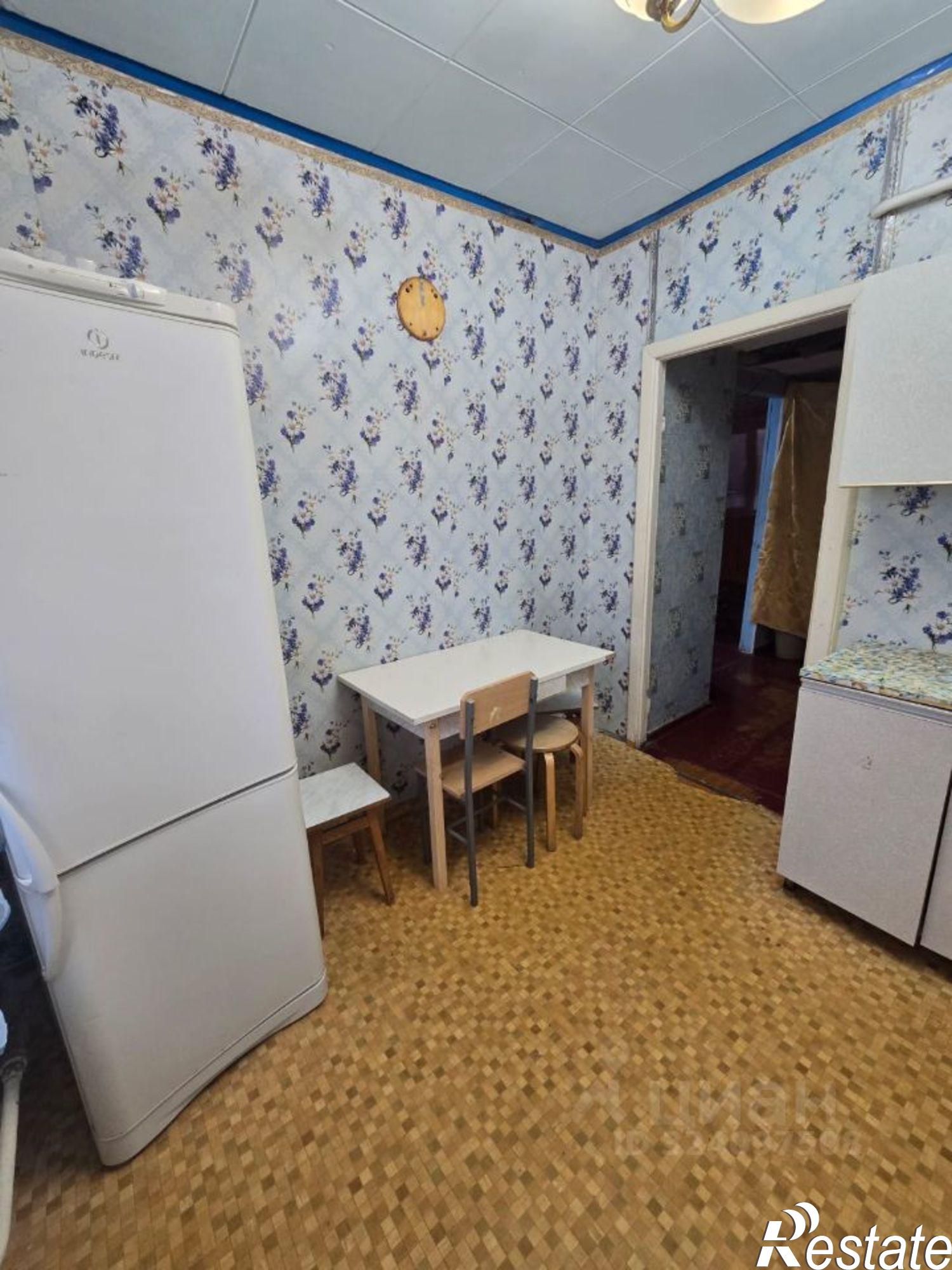 Сдать квартиру за 18 000 рублей на б-р Комарова, 4/1