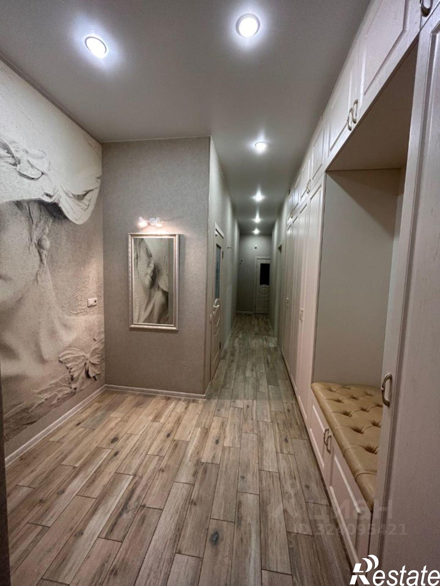 Купить квартиру за 28 000 000 рублей на Соборный переулок, 69/253