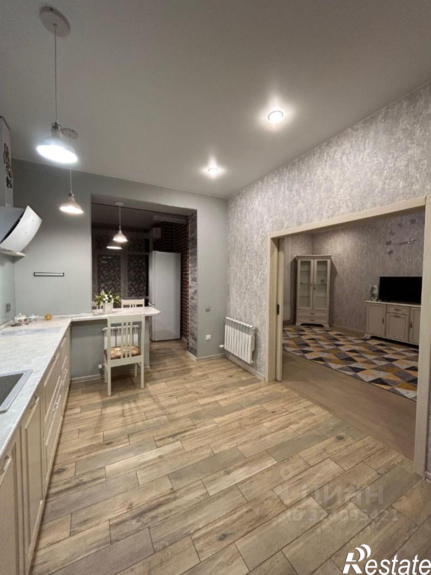 Купить квартиру за 28 000 000 рублей на Соборный переулок, 69/253