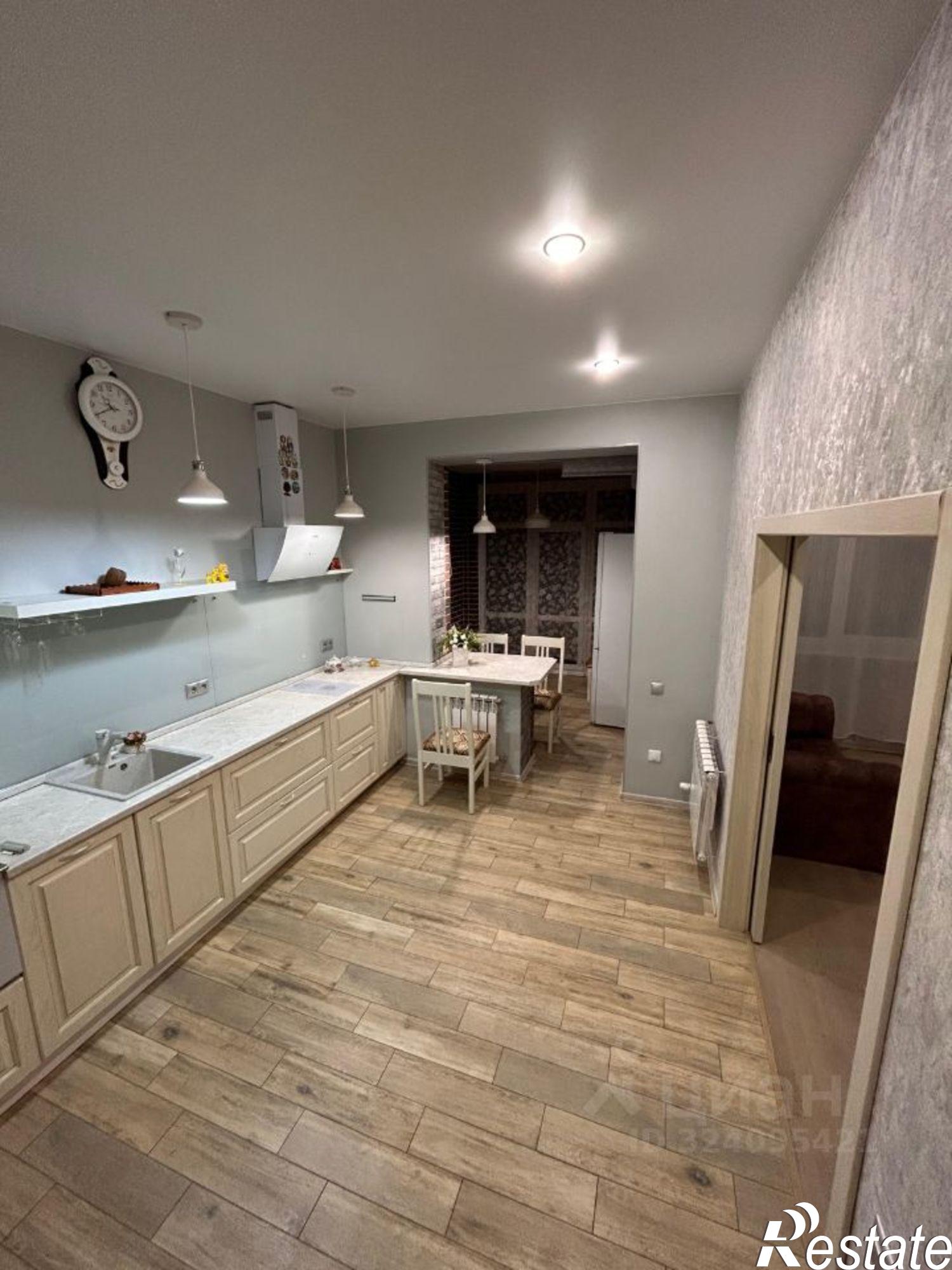 Купить квартиру за 28 000 000 рублей на Соборный переулок, 69/253