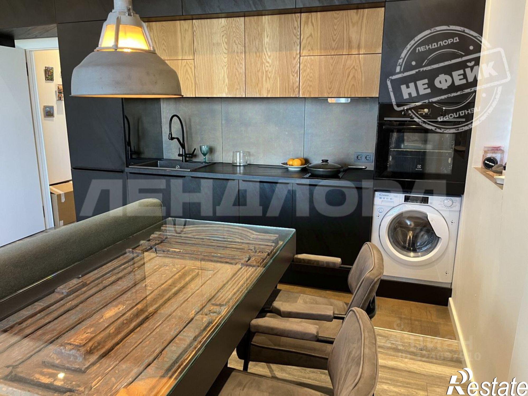 Купить квартиру за 15 000 000 рублей на улица Мечникова, 110 с1