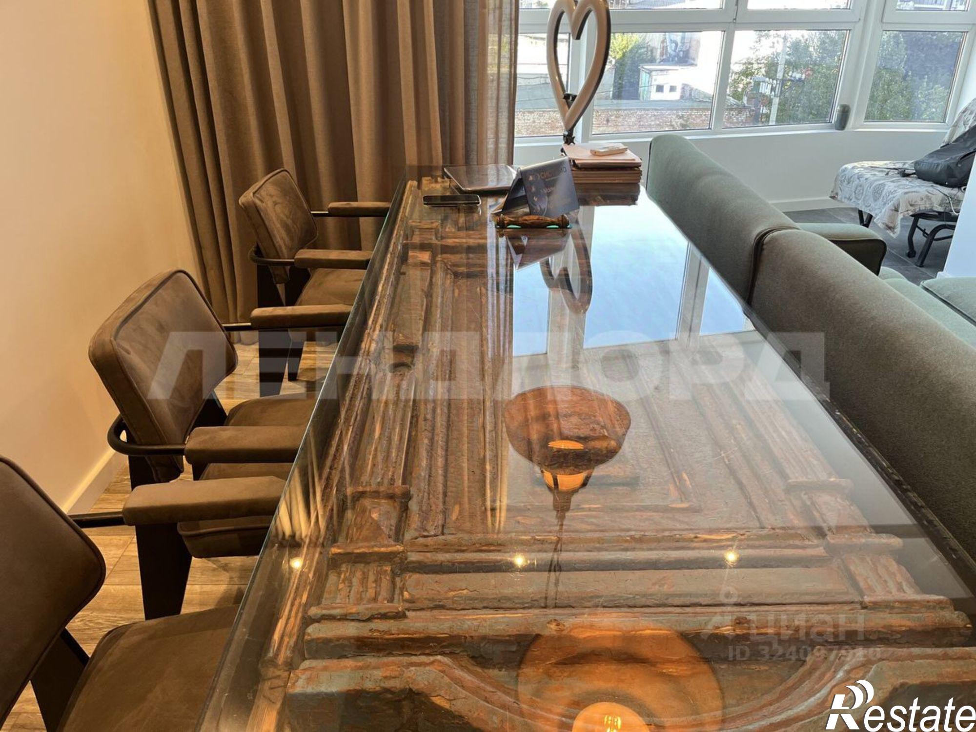 Купить квартиру за 15 000 000 рублей на улица Мечникова, 110 с1