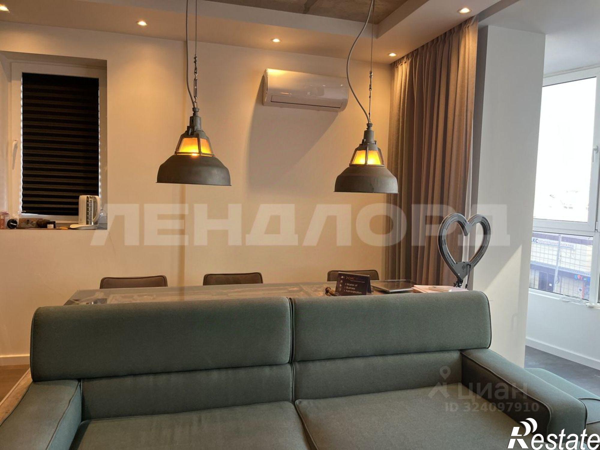 Купить квартиру за 15 000 000 рублей на улица Мечникова, 110 с1