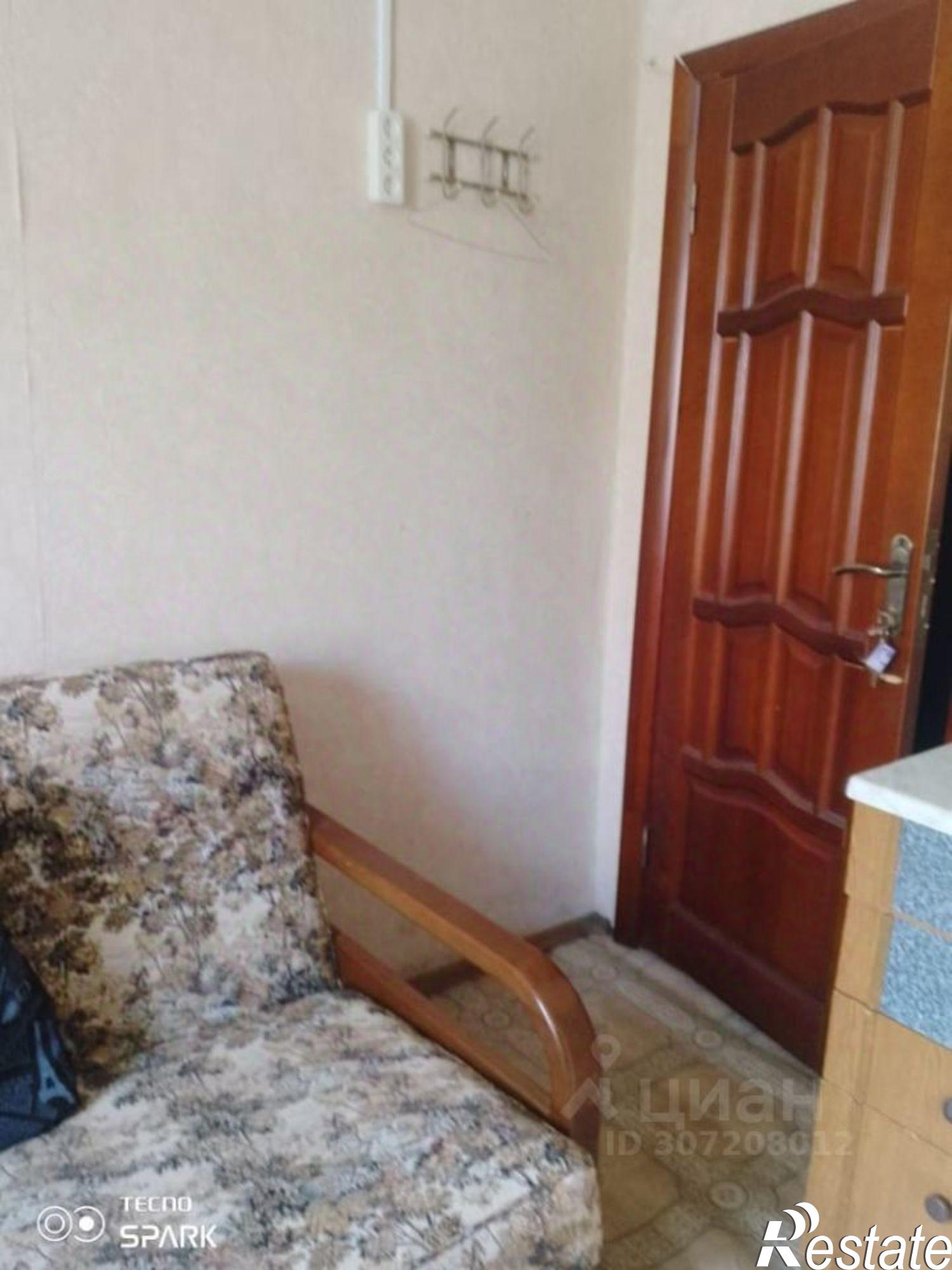 Сдать комнату за 12 000 рублей на Днепровский переулок, 108