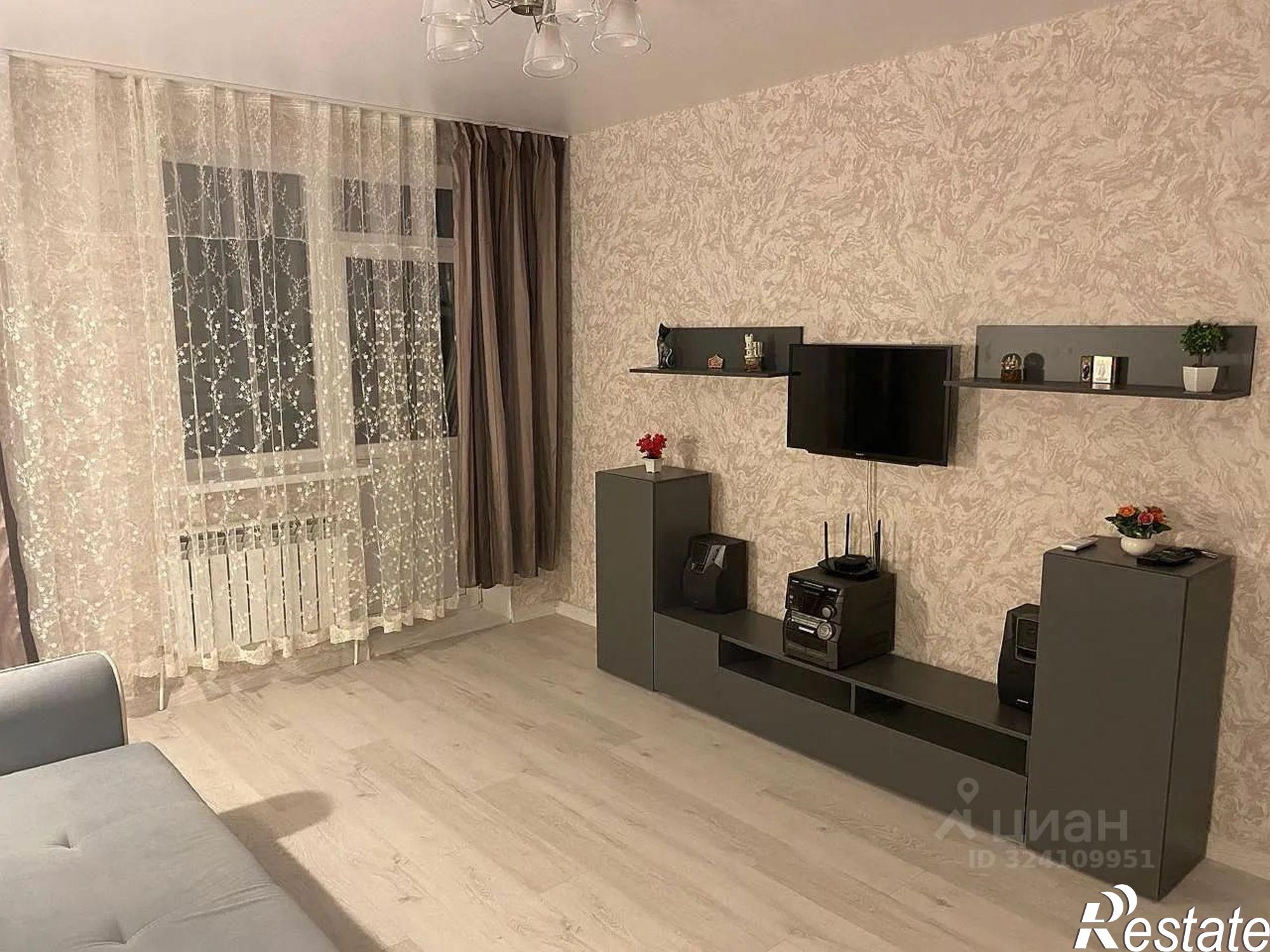 Сдать квартиру за 27 000 рублей на 2-й Атмосферный пер, 4