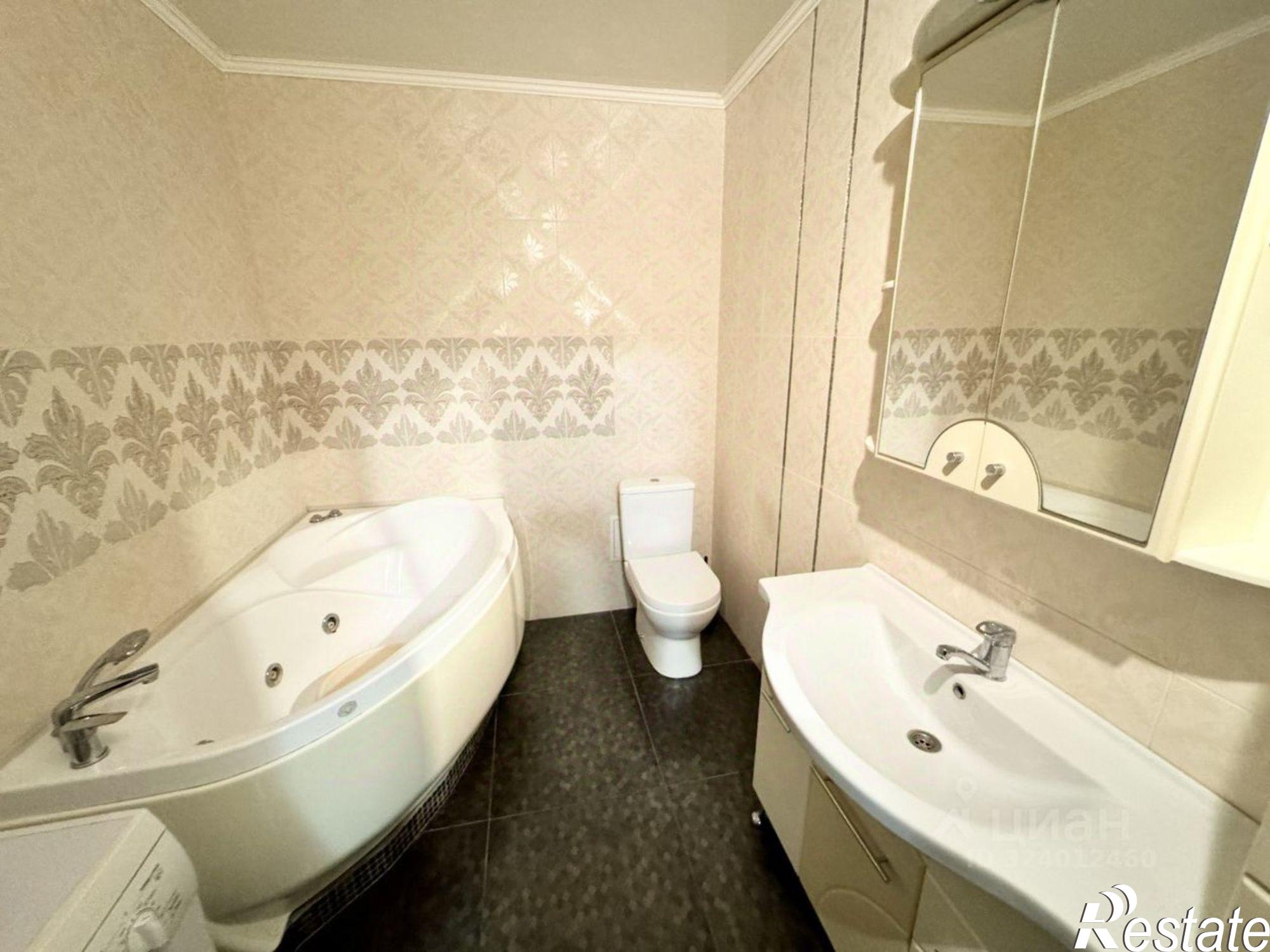 Купить квартиру за 8 000 000 рублей на пр-кт 40-летия Победы, 97