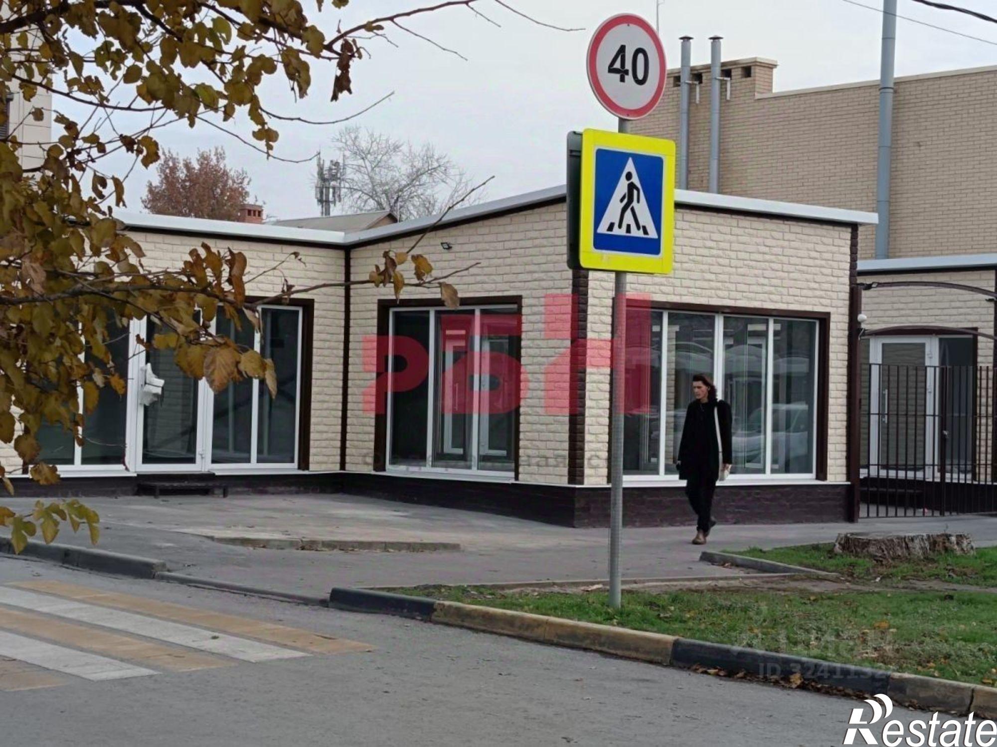 Сдать торговое помещение за 43 000 рублей на проспект Стачки, 140