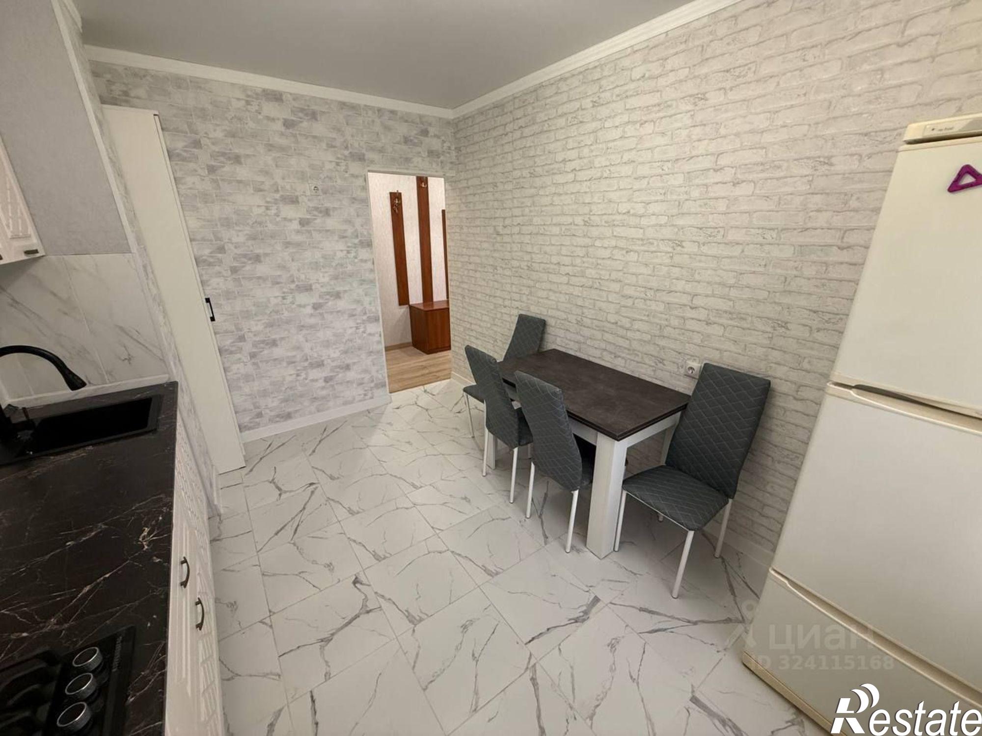 Сдать квартиру за 30 000 рублей на улица Жмайлова, 13